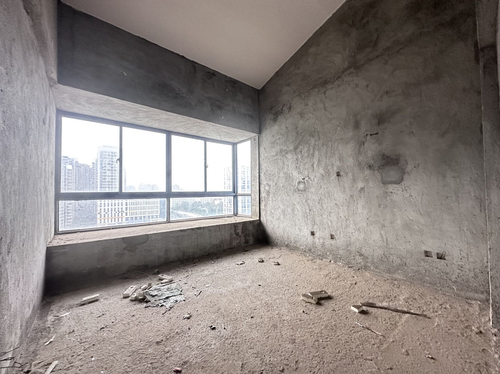 昌茂翰林西苑 4室1厅1卫 179.0万 昌茂翰林西苑 4室1厅1卫 179.0万室内图