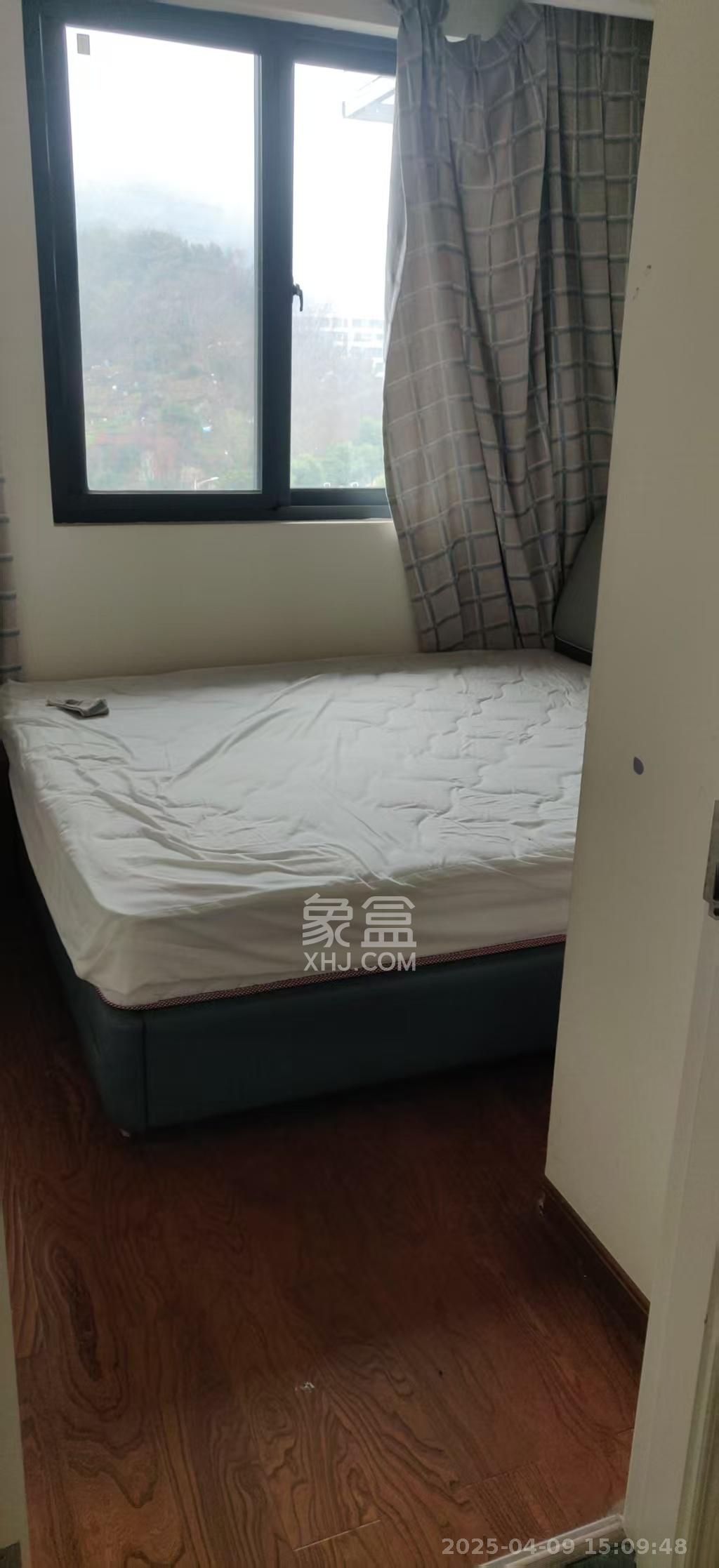 澳海澜庭 4室2厅2卫 1800.0元/月 澳海澜庭 4室2厅2卫 1800.0元/月室内图