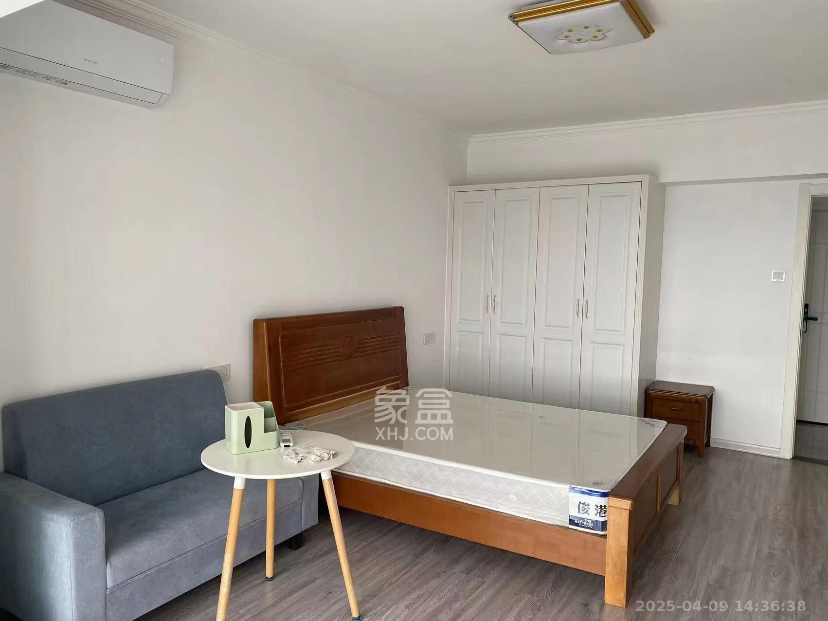 富瑞星座 1室1厅1卫 1000.0元/月 富瑞星座 1室1厅1卫 1000.0元/月室内图