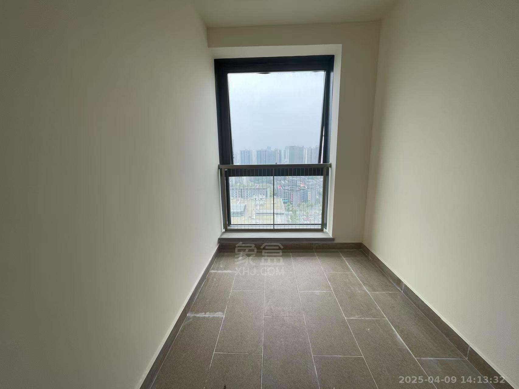 恒大华府 1室1厅1卫 1400.0元/月 恒大华府 1室1厅1卫 1400.0元/月室内图