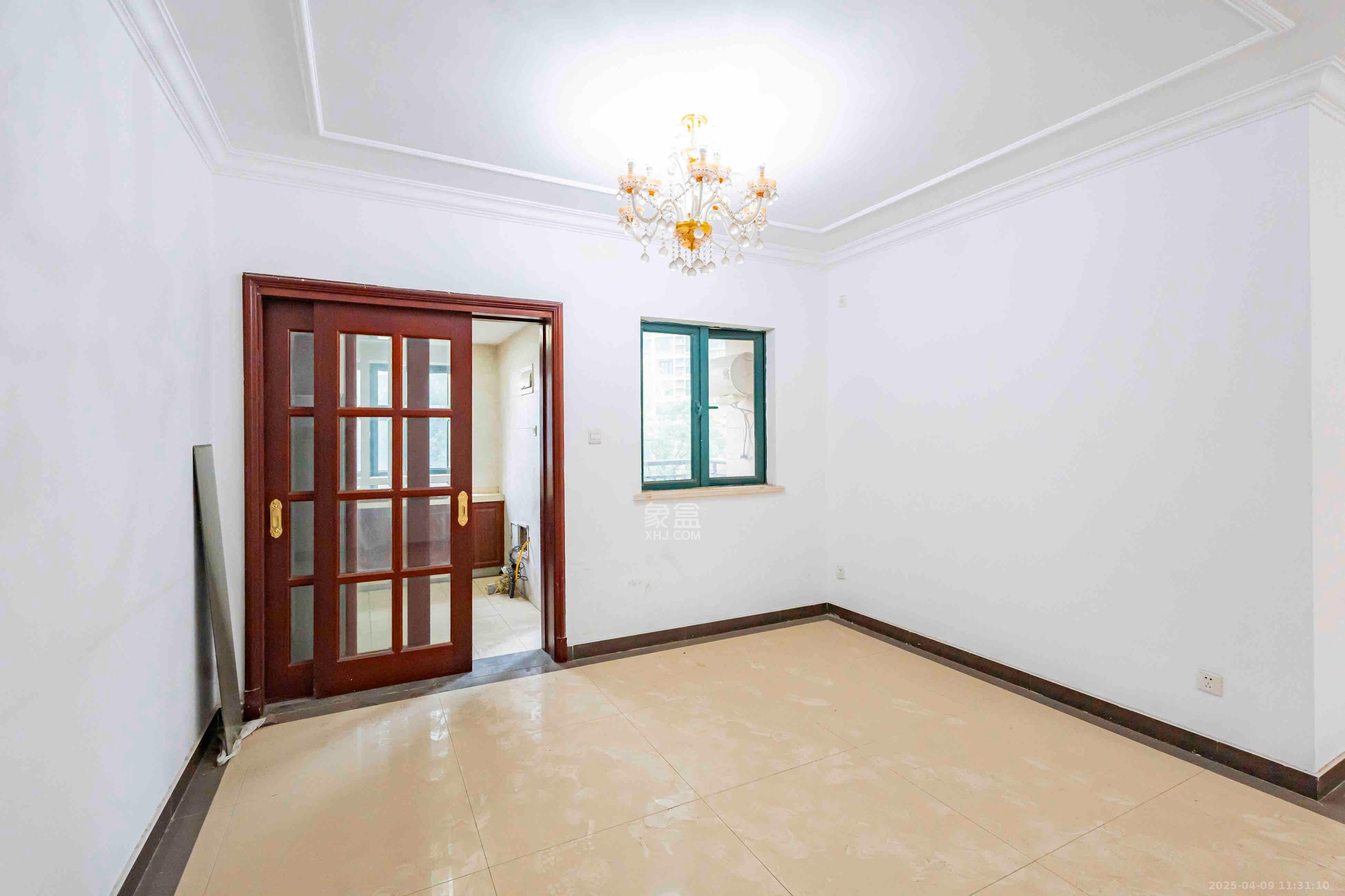 恒大雅苑 4室2厅1卫 3000.0元/月 恒大雅苑 4室2厅1卫 3000.0元/月室内图