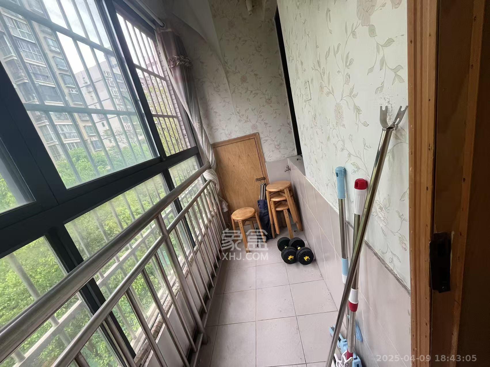 满庭芳小区  1室1厅1卫   1600.00元/月室内图