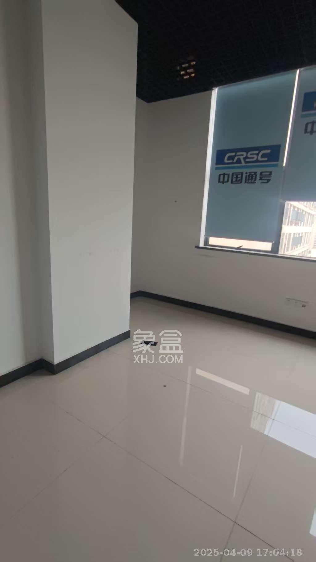 保利麓谷林语I区 1室1厅0卫 21000.0元/月 保利麓谷林语I区 1室1厅0卫 21000.0元/月室内图