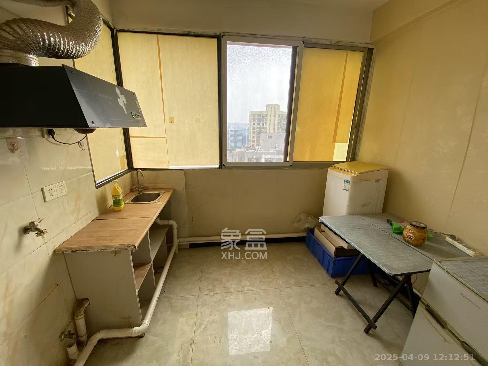 白沙湾嘉园 1室1厅1卫 1100.0元/月 白沙湾嘉园 1室1厅1卫 1100.0元/月室内图