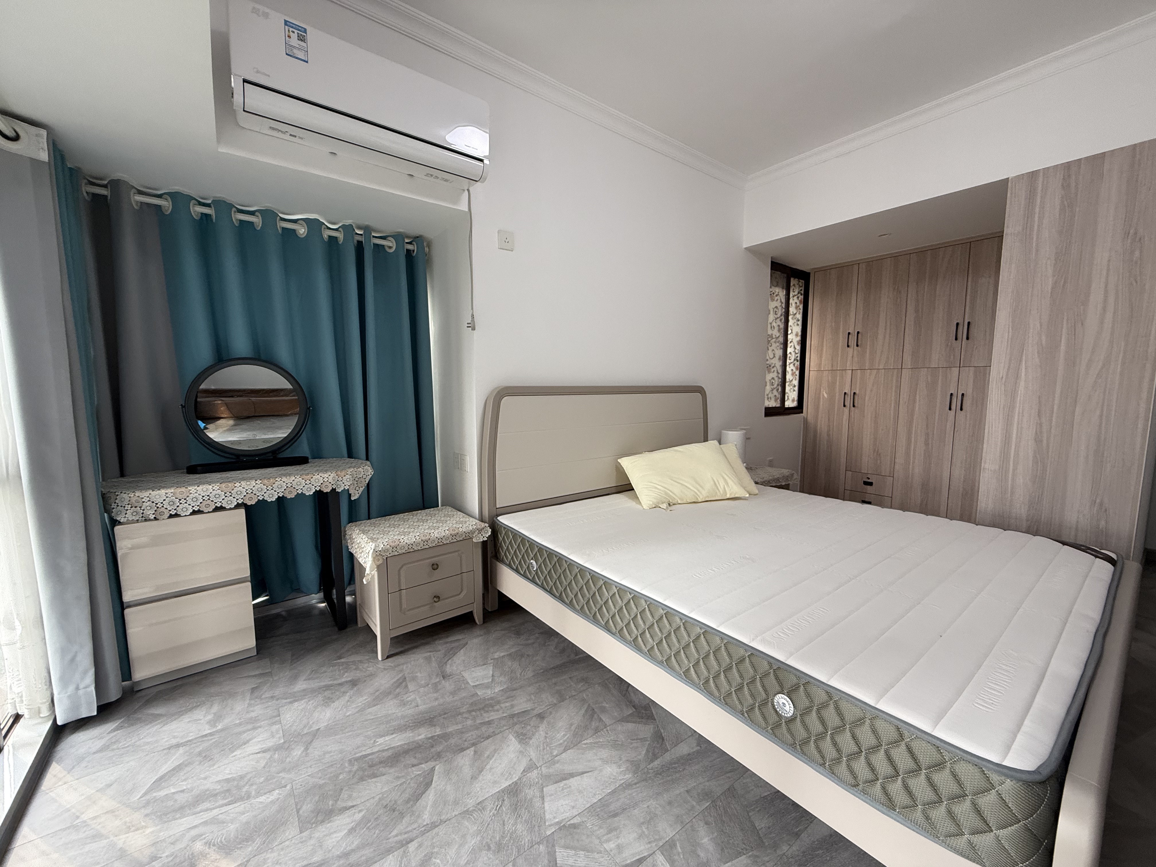 金钟时代城 3室2厅1卫 1800.00元/月 金钟时代城 3室2厅1卫 1800.00元/月室内图