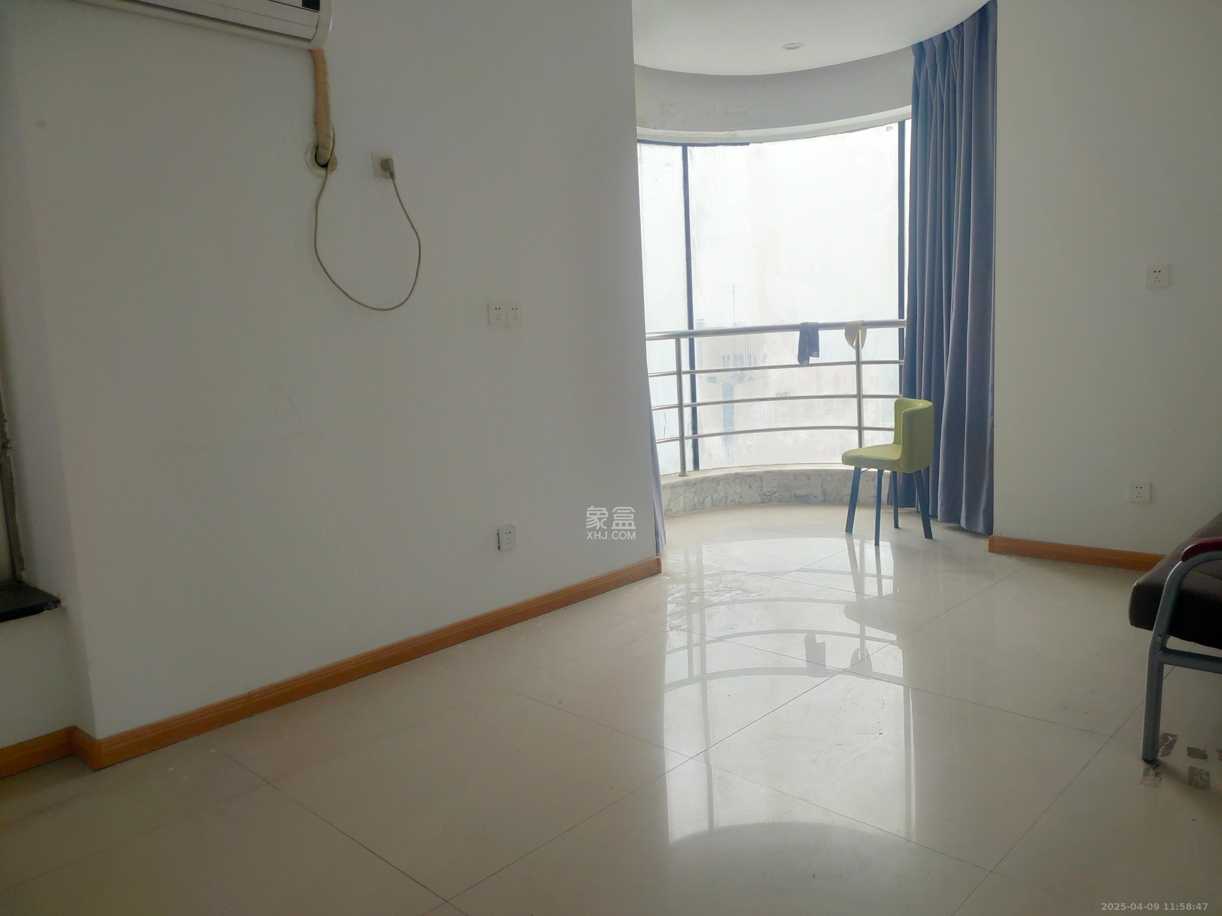 建鸿达现代城 1室0厅0卫 10000.0元/月 建鸿达现代城 1室0厅0卫 10000.0元/月室内图