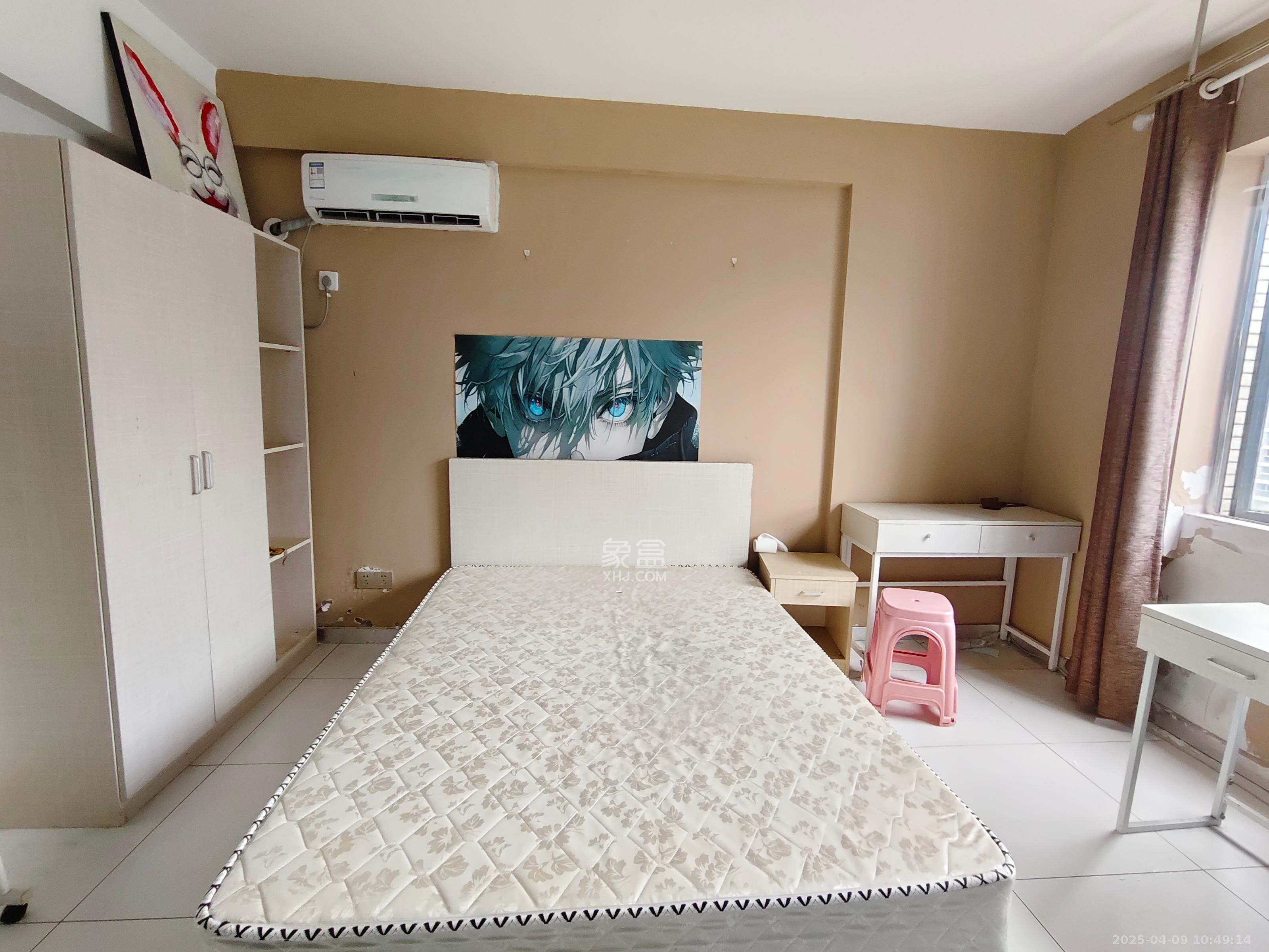 银港水晶城  5室1厅2卫   2800.00元/月室内图