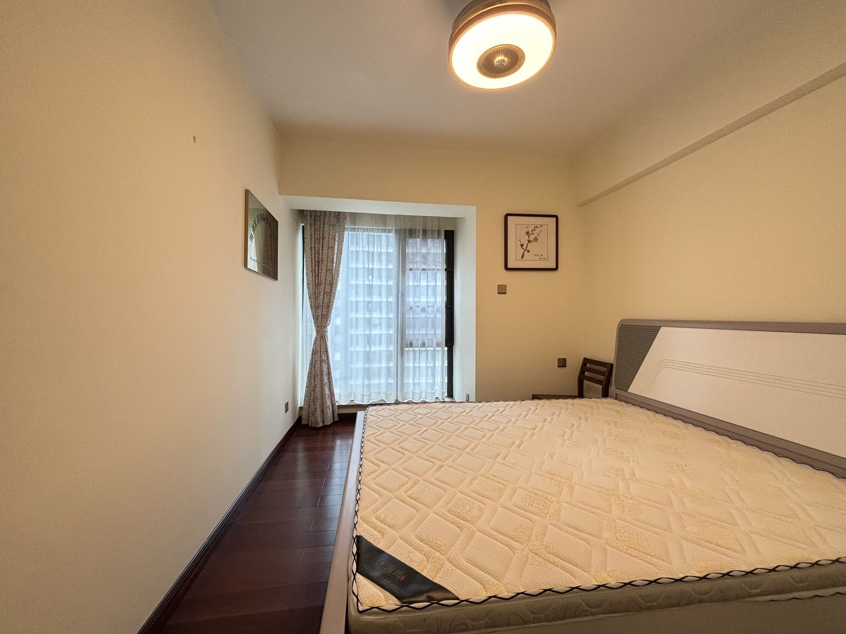 保利中央海岸一二期  3室2厅2卫   4600.00元/月室内图