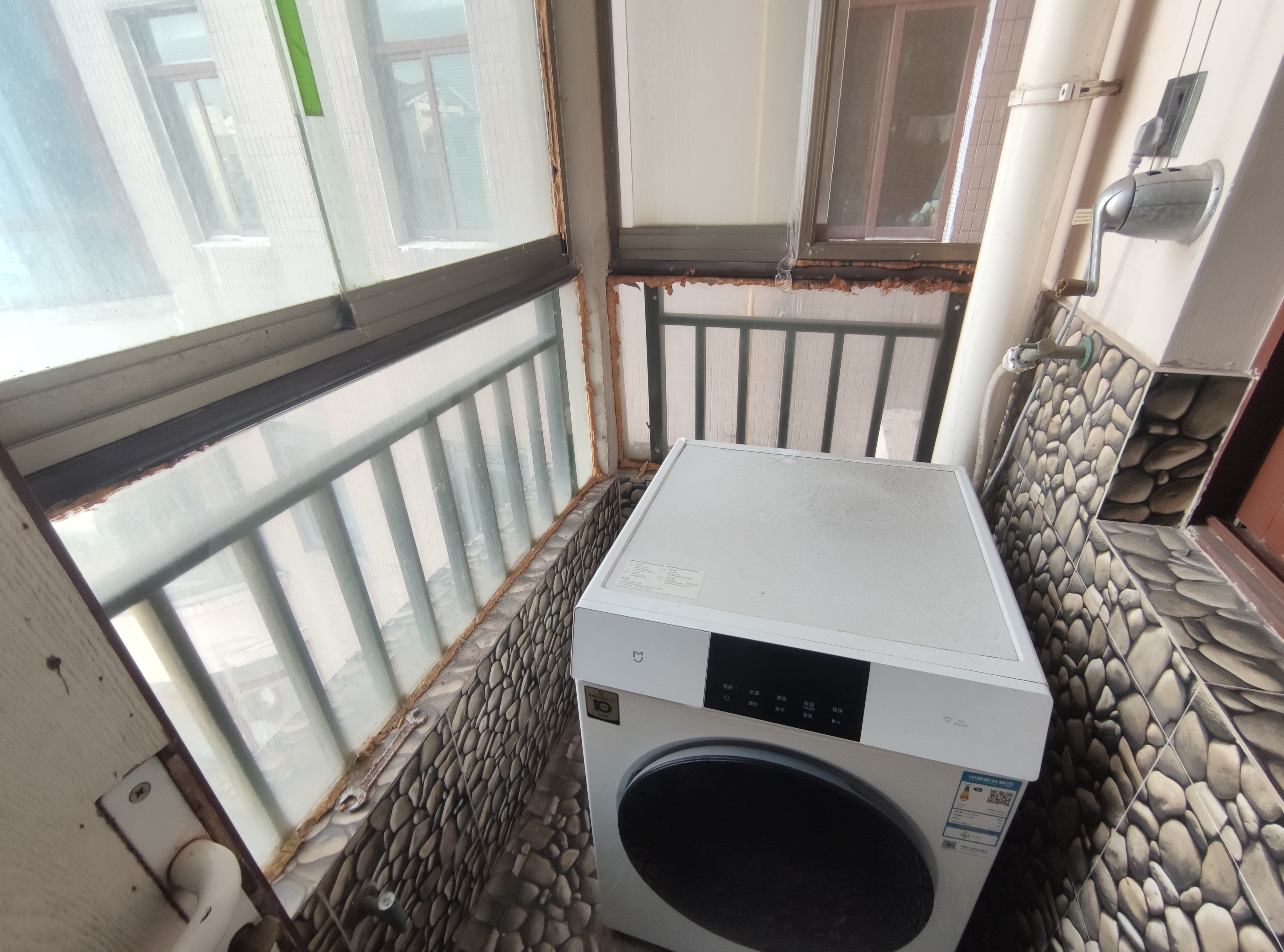 蔚蓝海语印象  3室2厅2卫   2300.00元/月室内图