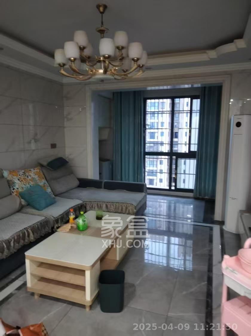 枫林雅苑(雷锋机电市场二期) 3室2厅1卫 2500.0元/月 枫林雅苑(雷锋机电市场二期) 3室2厅1卫 2500.0元/月室内图