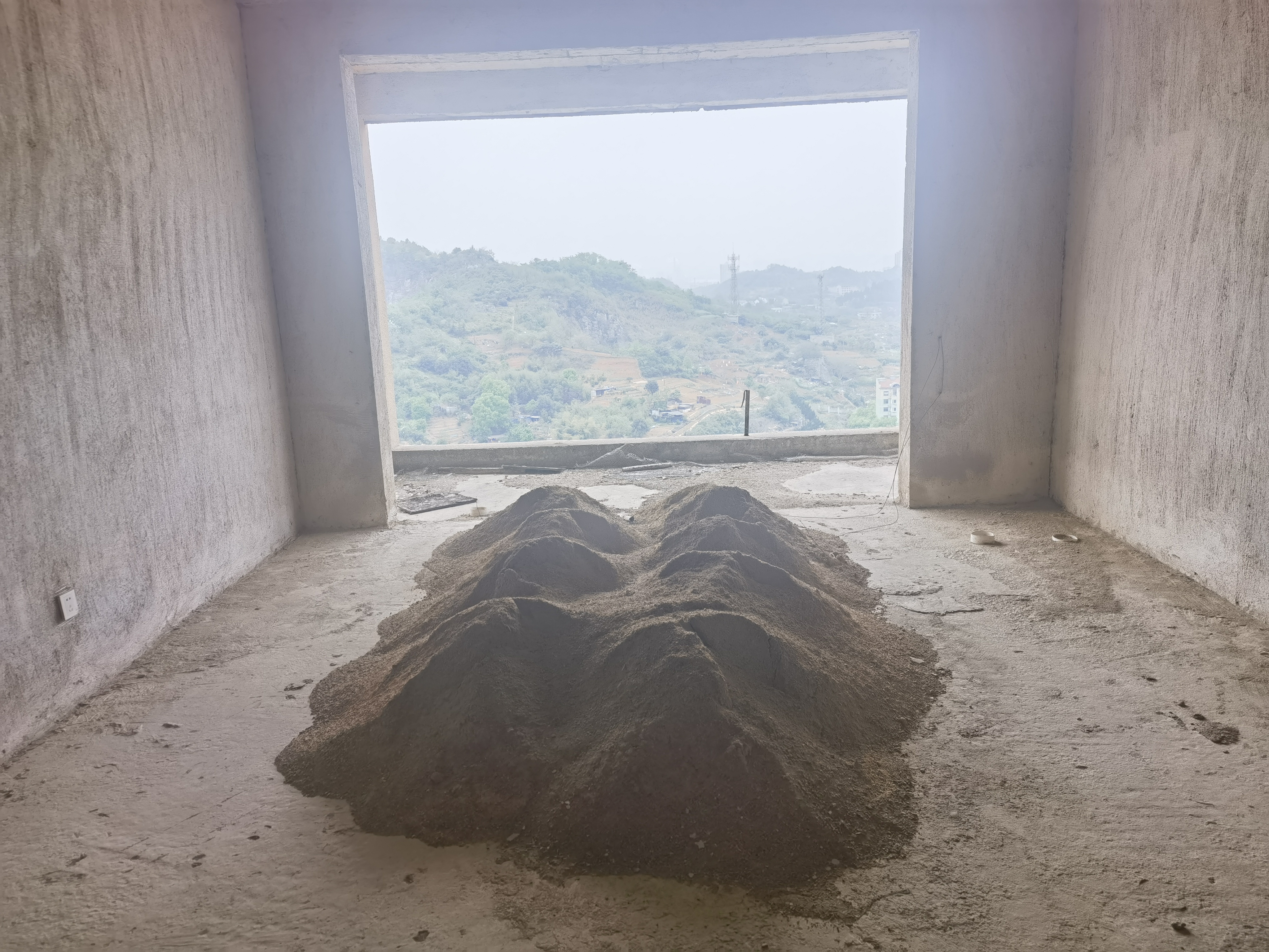 汇富帝景 4室2厅2卫 52.8万 汇富帝景 4室2厅2卫 52.8万客厅