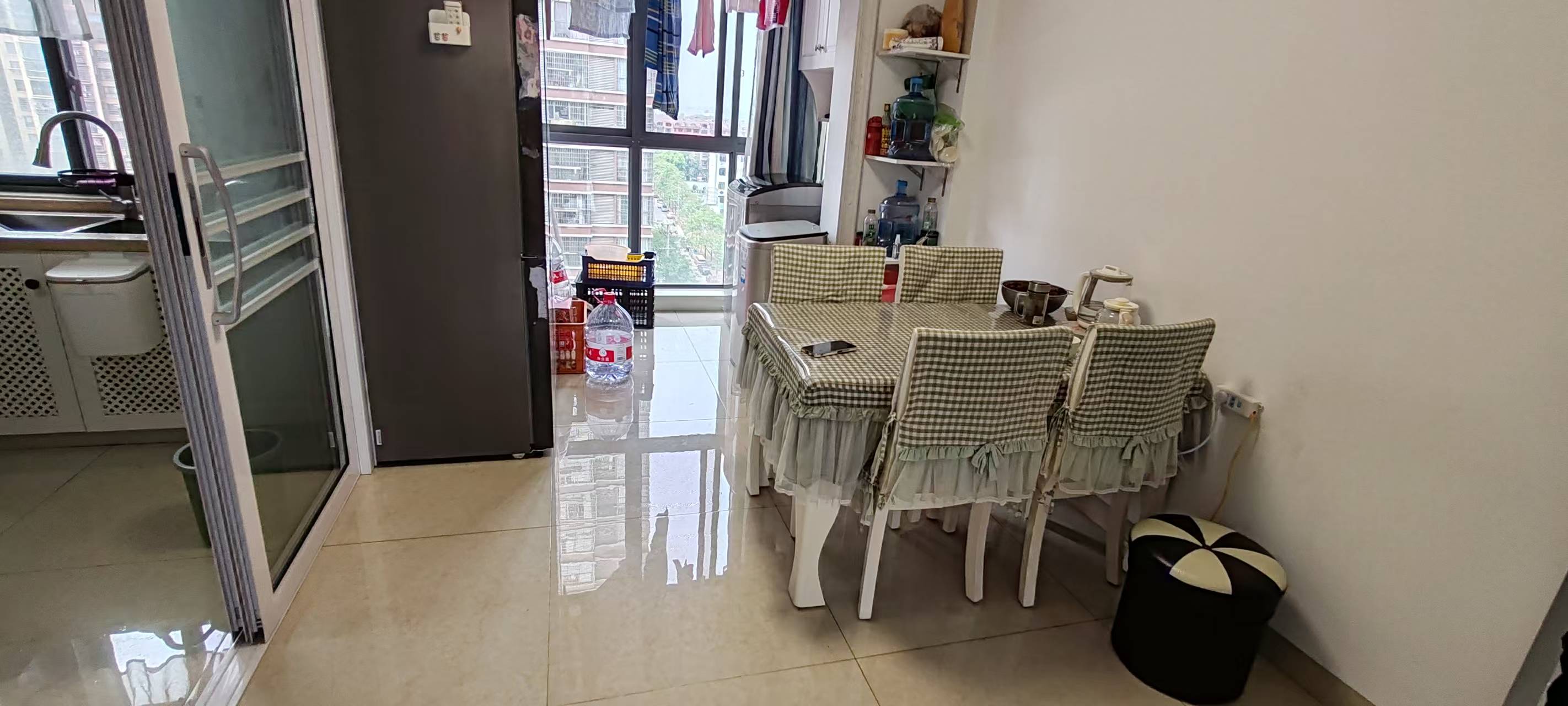 桃花缘  3室2厅2卫    62.8万 桃花缘  3室2厅2卫    62.8万室内图