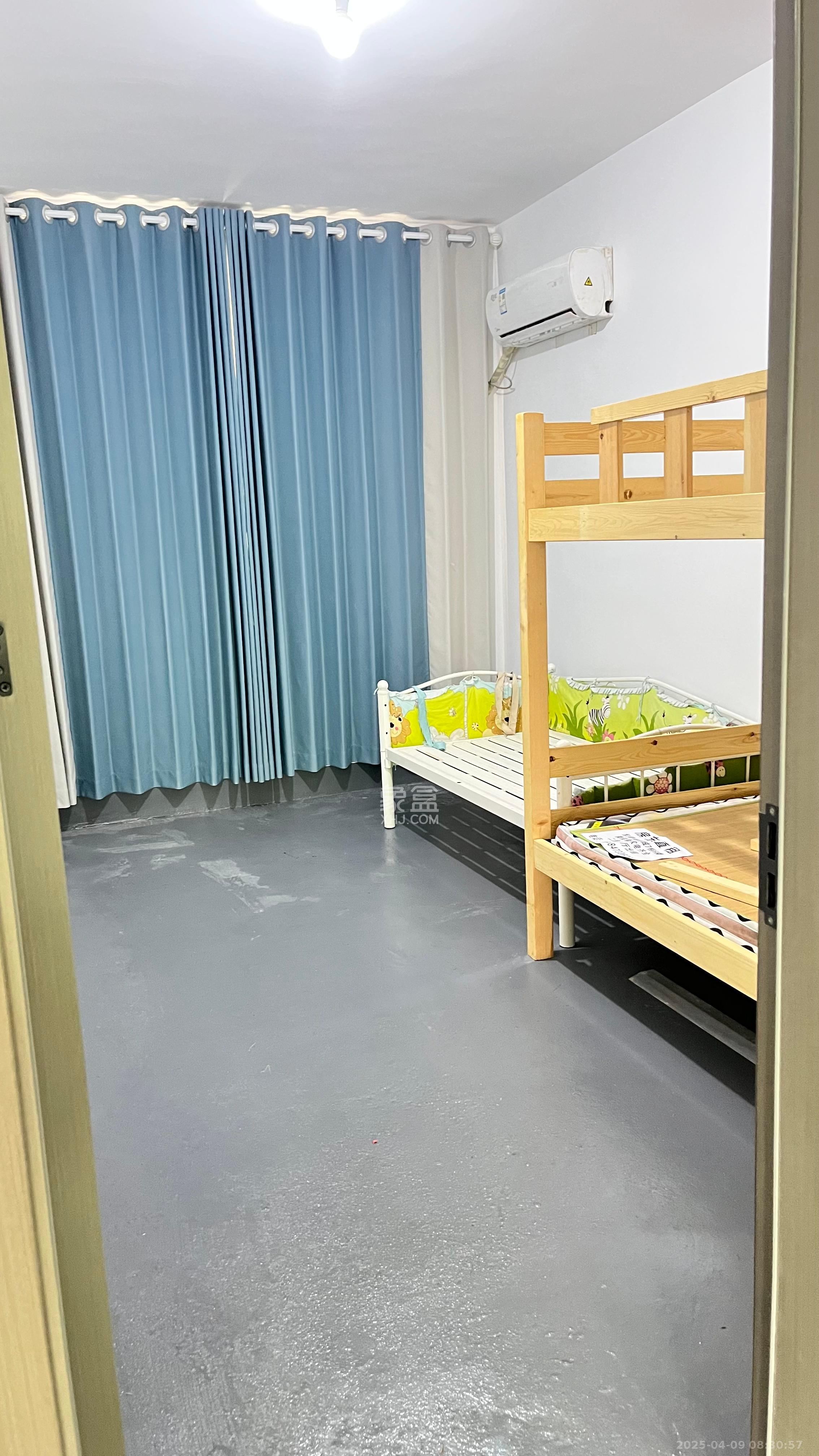 红星商贸城  2室2厅1卫   1300.00元/月室内图