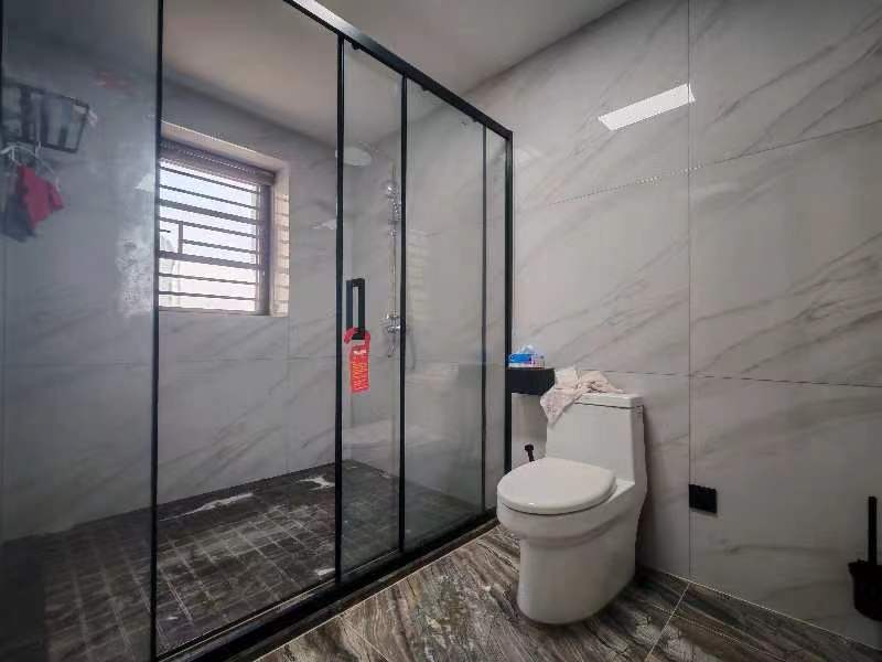 海航豪庭南苑 4室2厅3卫 10000.0元/月 海航豪庭南苑 4室2厅3卫 10000.0元/月室内图