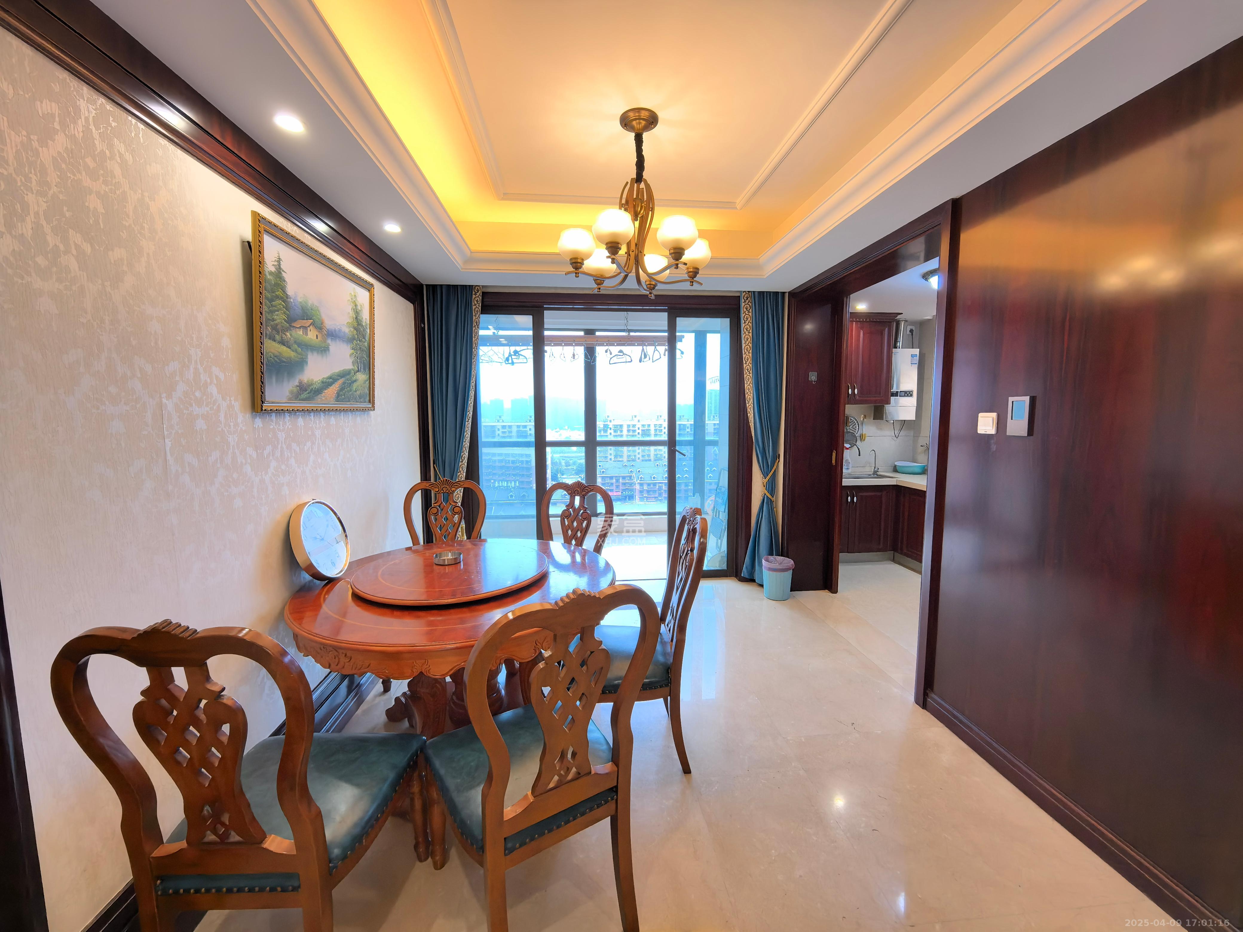 运达中央广场一、二期 3室2厅3卫 10000.0元/月 运达中央广场一、二期 3室2厅3卫 10000.0元/月室内图