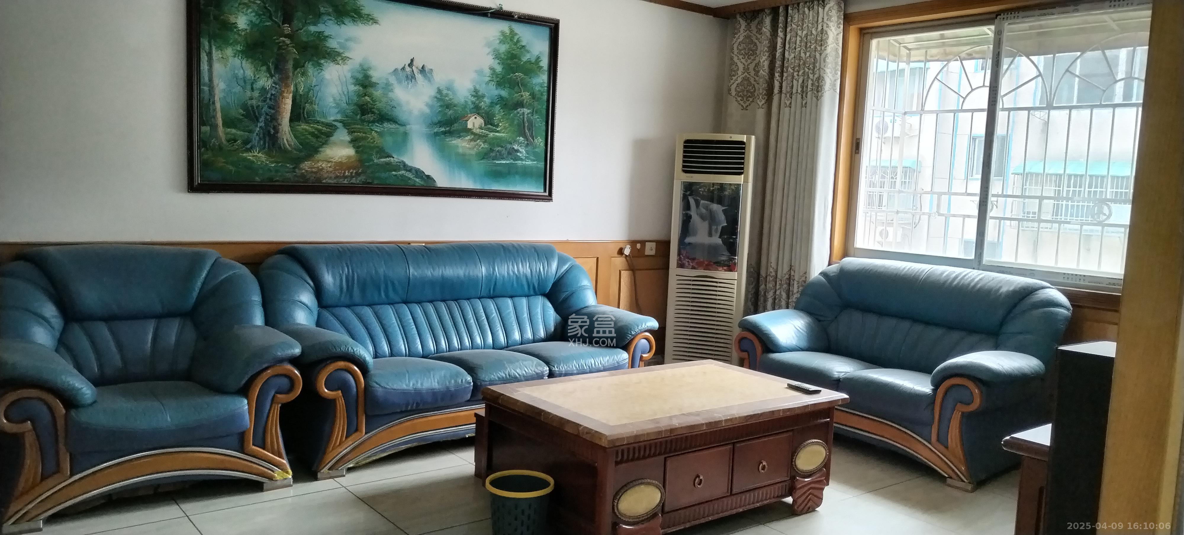 三湘小区 2室1厅1卫 1300.0元/月 三湘小区 2室1厅1卫 1300.0元/月室内图