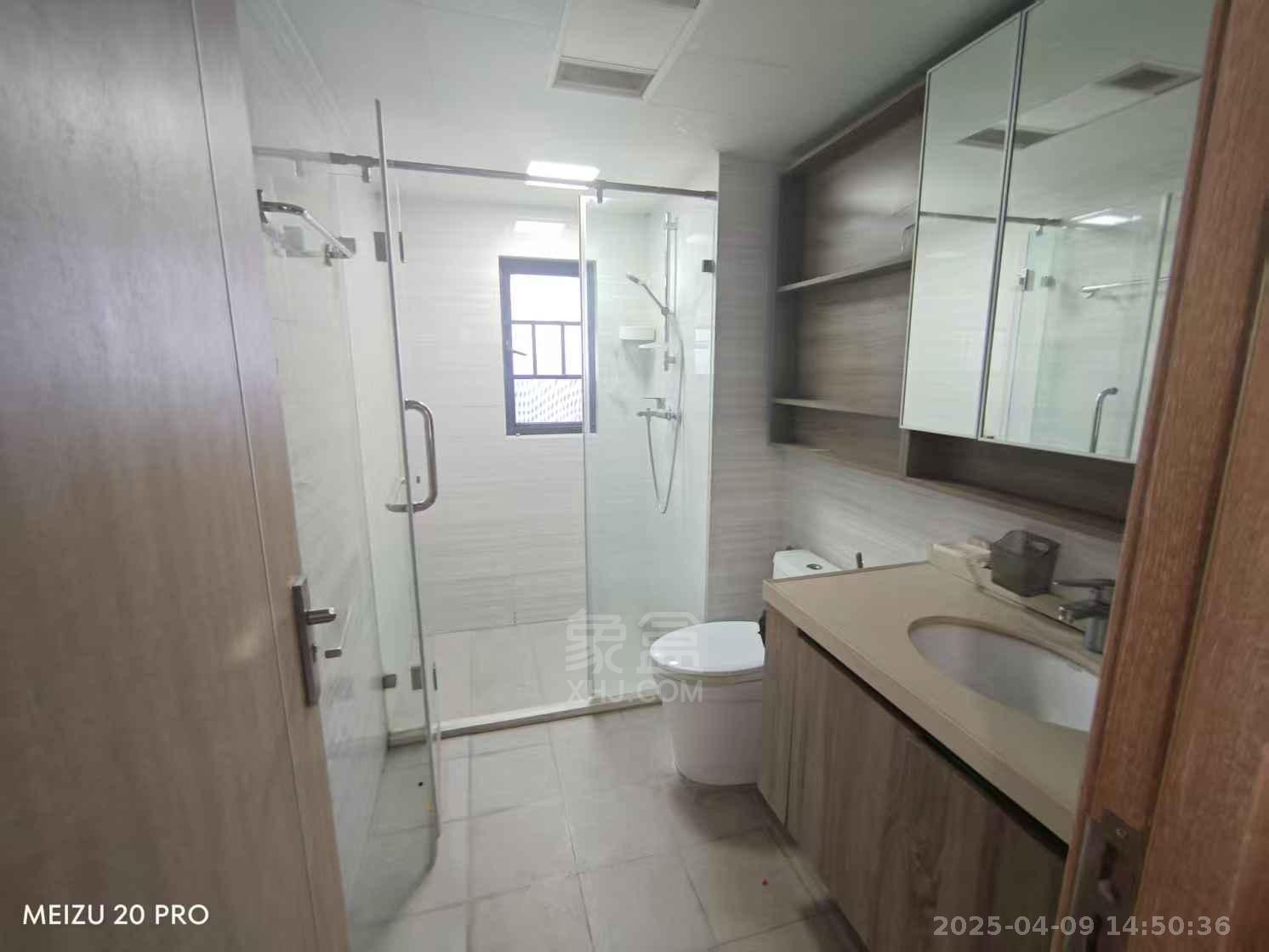 美的翰城 4室2厅1卫 2300.0元/月 美的翰城 4室2厅1卫 2300.0元/月室内图