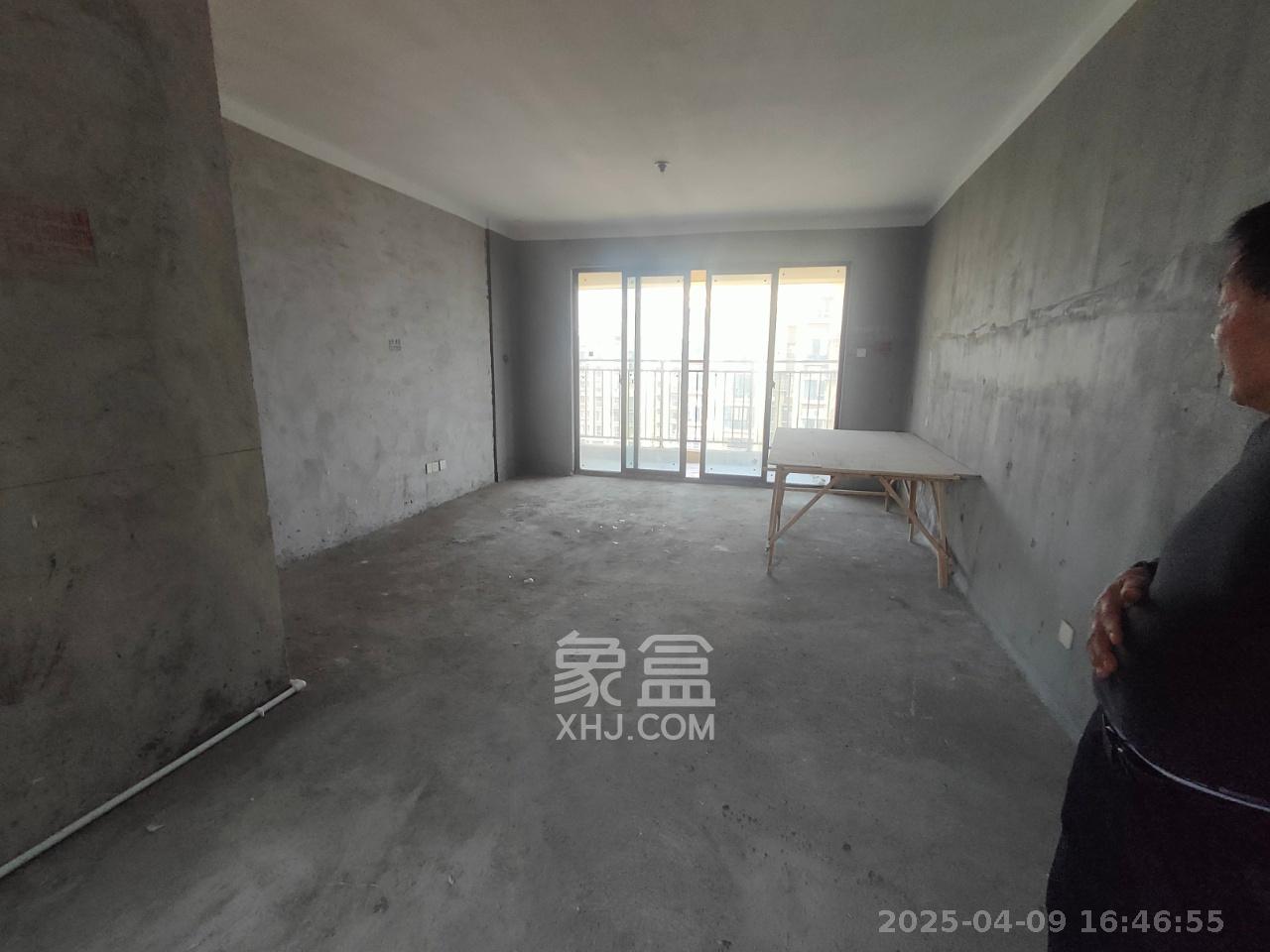 和润园三期 3室2厅2卫 1900.0元/月 和润园三期 3室2厅2卫 1900.0元/月室内图