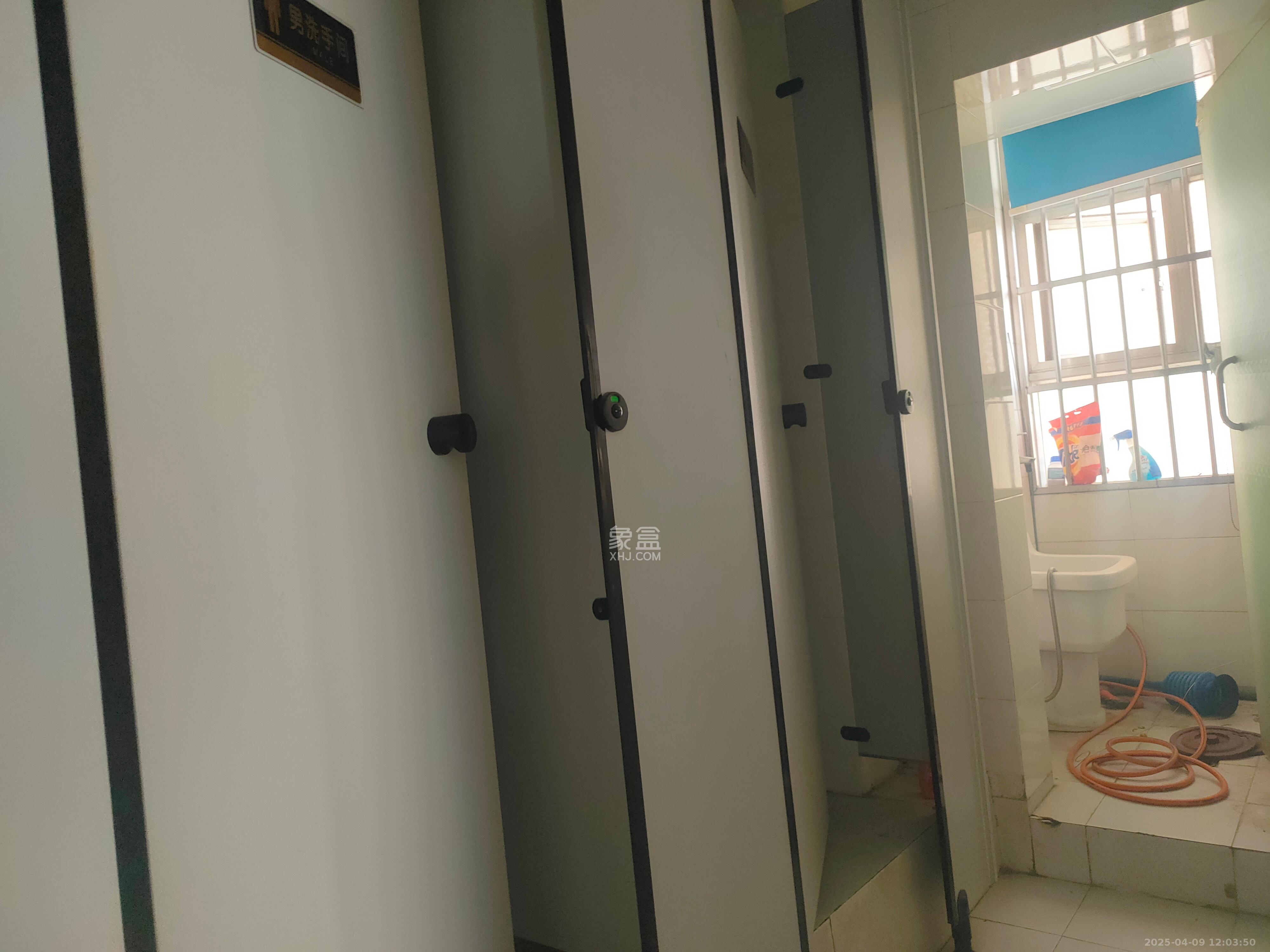 建鸿达现代城 1室0厅0卫 10000.0元/月 建鸿达现代城 1室0厅0卫 10000.0元/月室内图