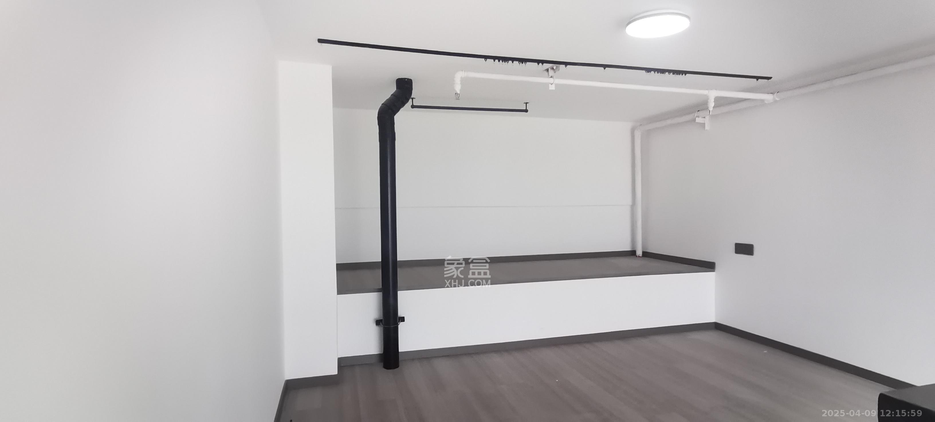 卓越中寰 1室0厅0卫 1800.0元/月 卓越中寰 1室0厅0卫 1800.0元/月室内图