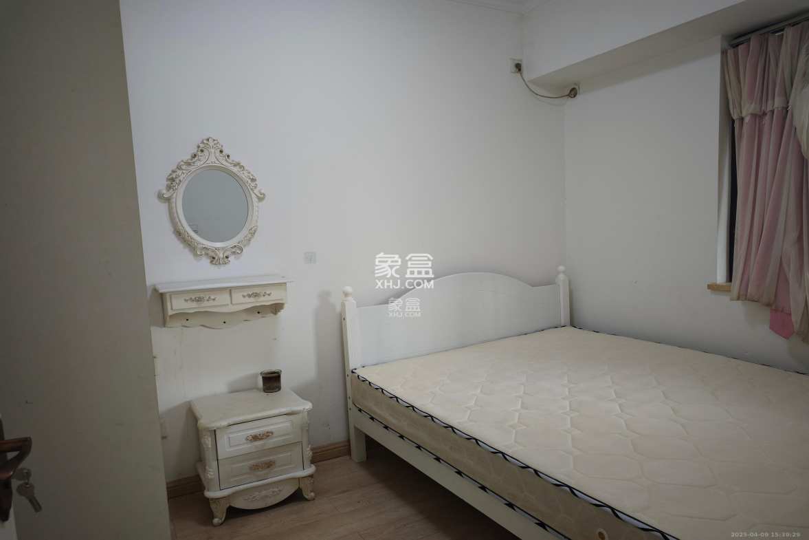 五江天街北区 1室1厅1卫 1800.0元/月 五江天街北区 1室1厅1卫 1800.0元/月室内图