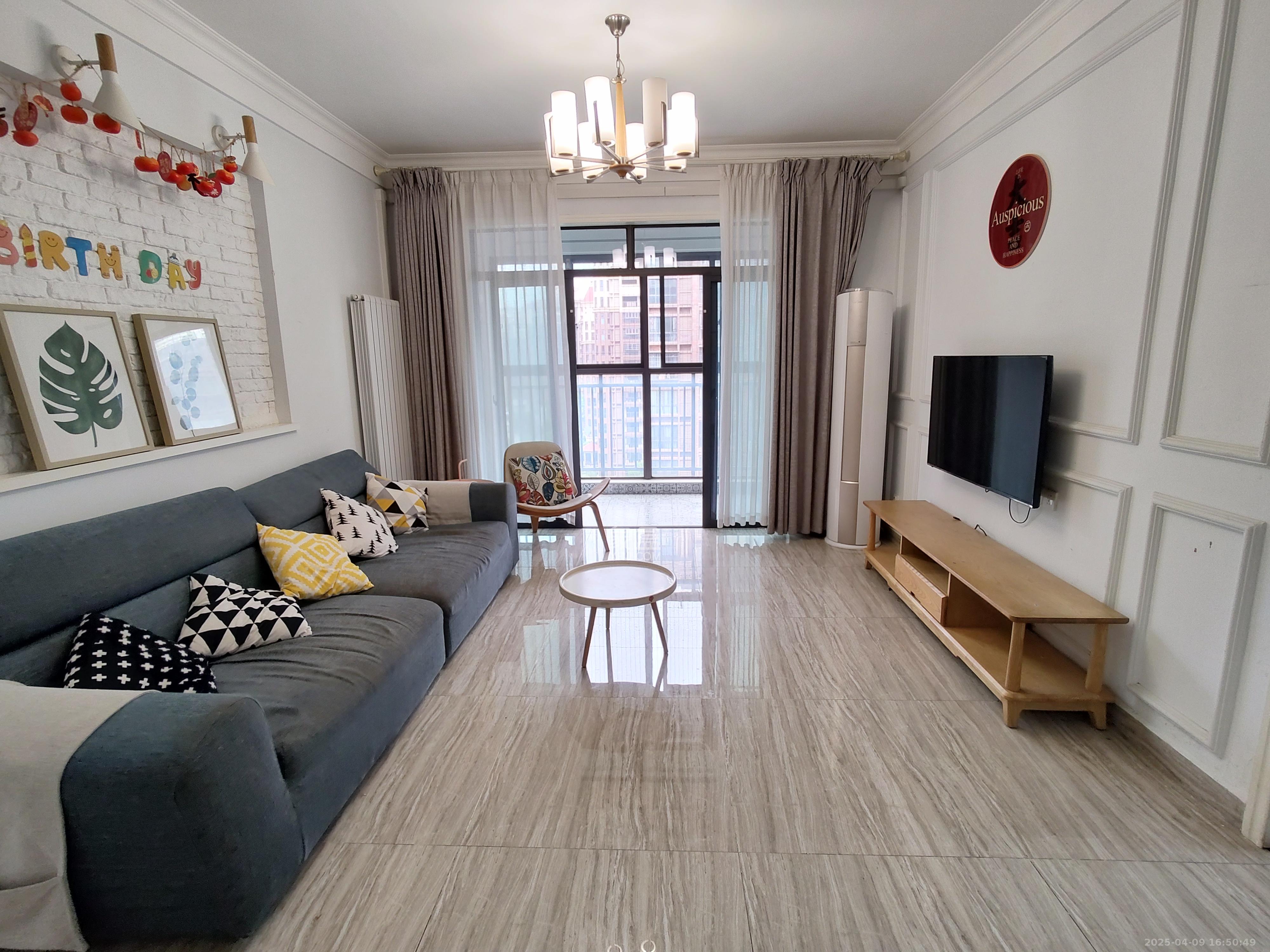 夏威夷碧水春城（碧桂园城市花园）  2室1厅1卫   2500.00元/月室内图1