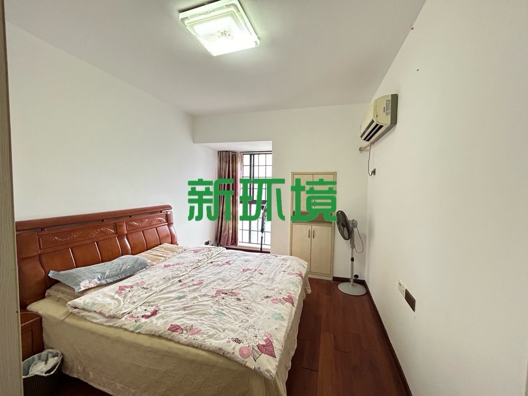 逸臣广场  2室2厅1卫   1700.00元/月室内图