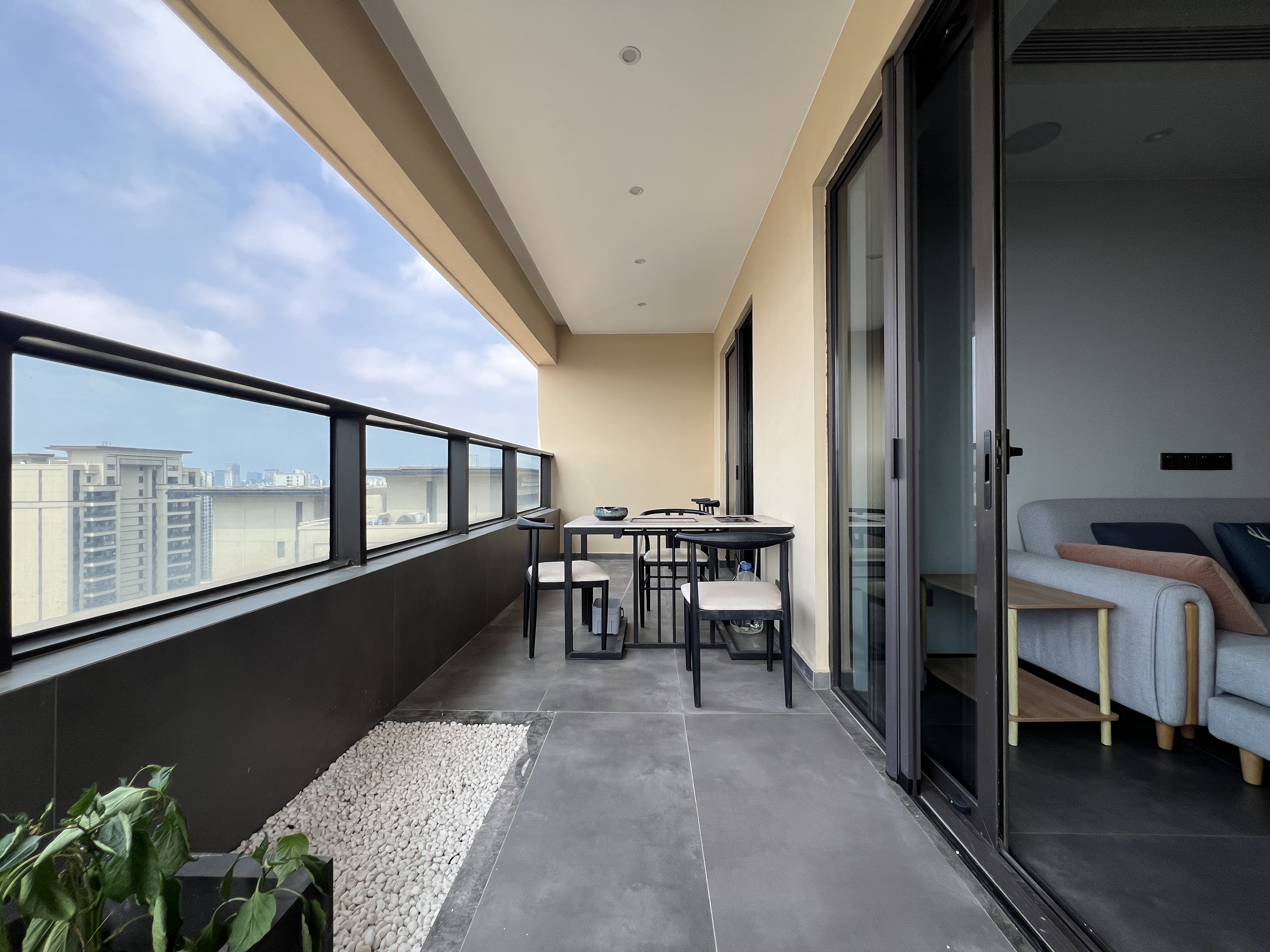 融创海口一号 3室2厅1卫 10000.0元/月 融创海口一号 3室2厅1卫 10000.0元/月室内图