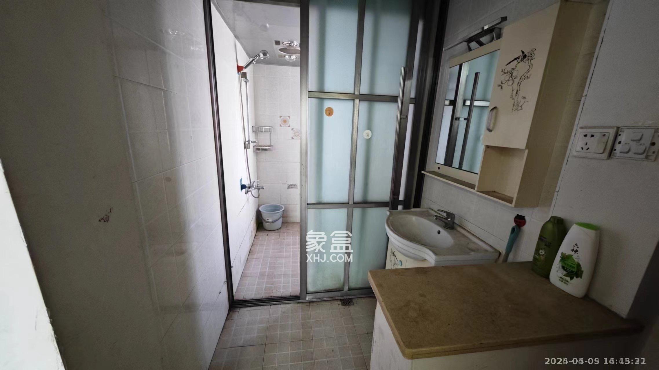 长大卧琥  2室1厅1卫   1800.00元/月室内图