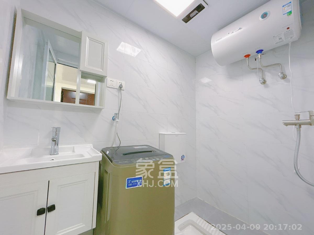 大鸿杰座 1室0厅0卫 2000.0元/月 大鸿杰座 1室0厅0卫 2000.0元/月室内图