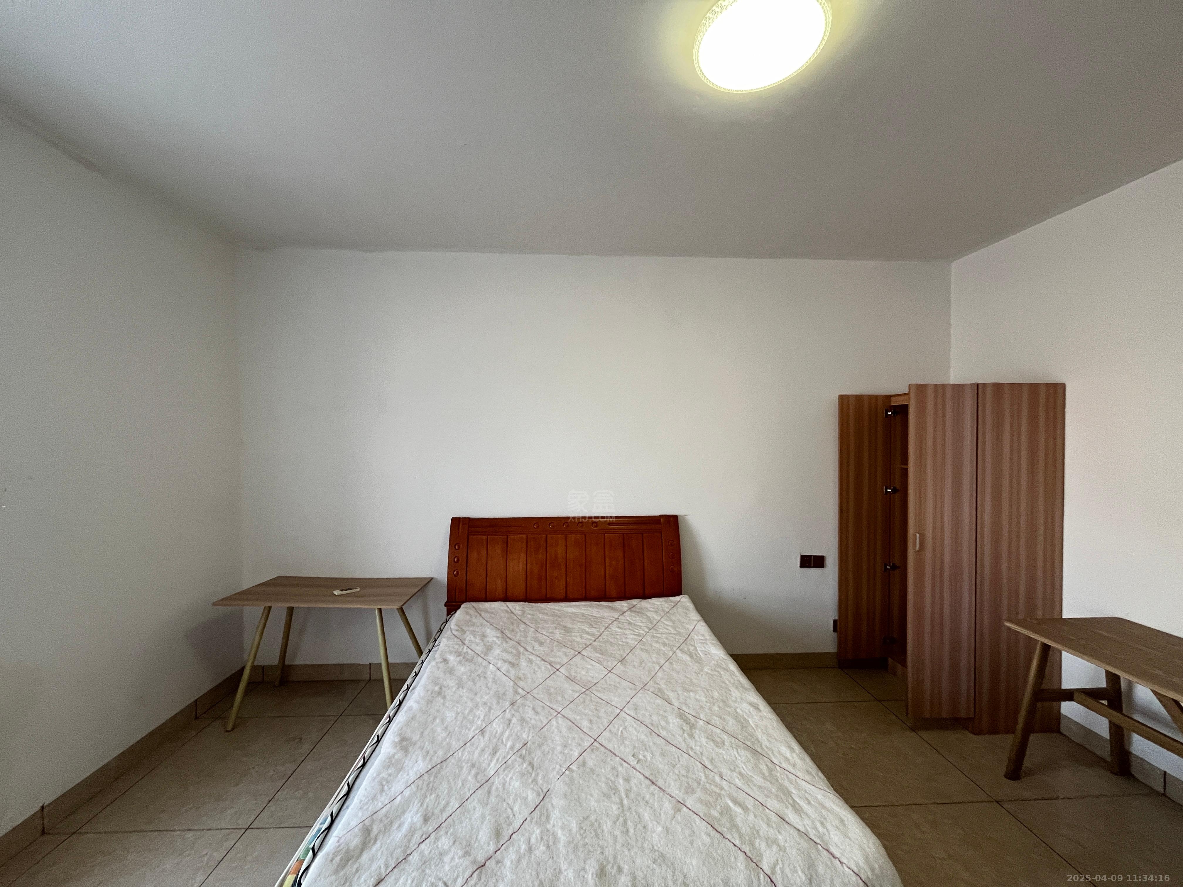 御华府 2室1厅1卫 1500.0元/月 御华府 2室1厅1卫 1500.0元/月室内图