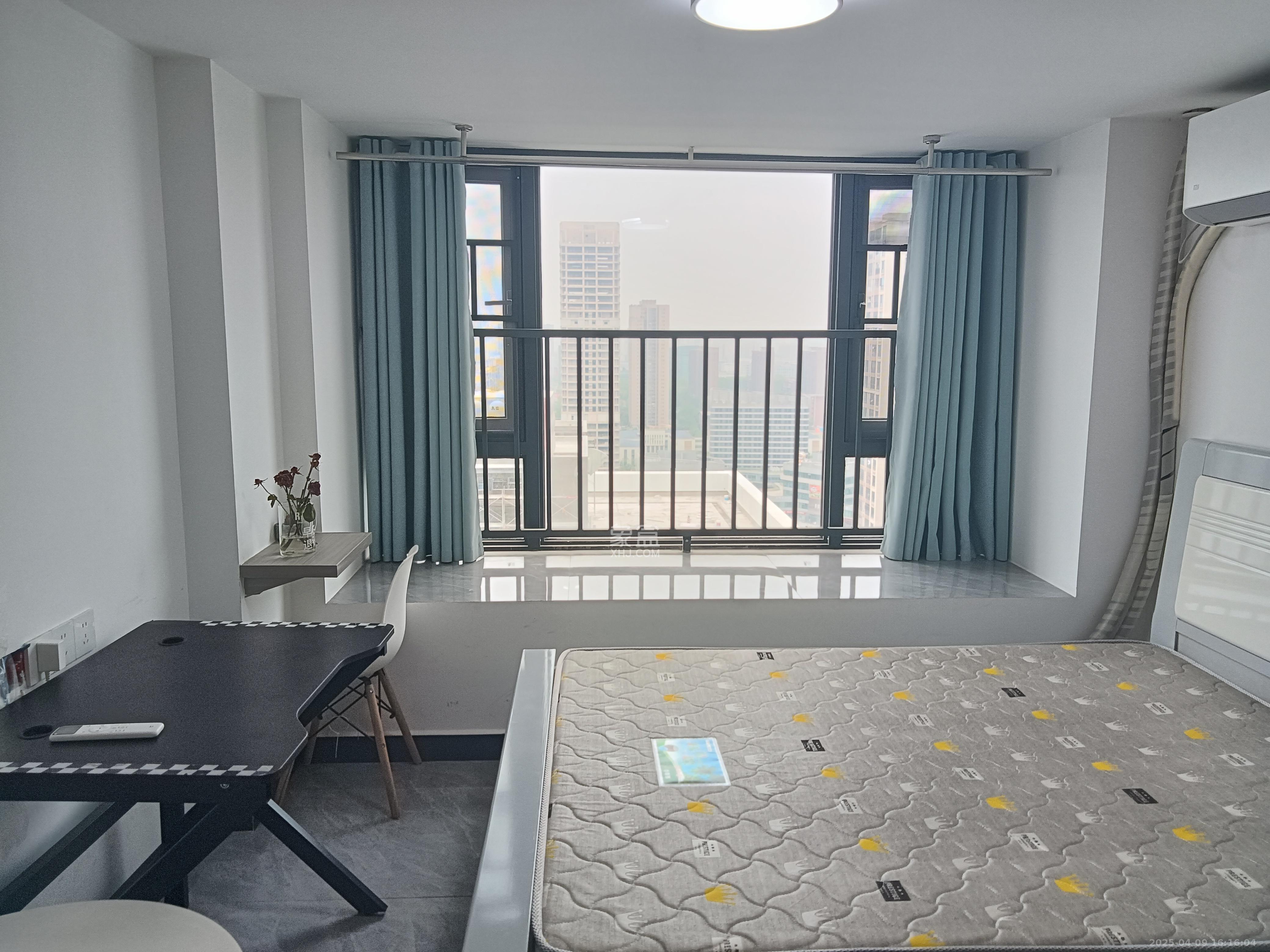 龙湖湘江星座(祺鑫星座公寓) 1室1厅1卫 1500.0元/月 龙湖湘江星座(祺鑫星座公寓) 1室1厅1卫 1500.0元/月室内图