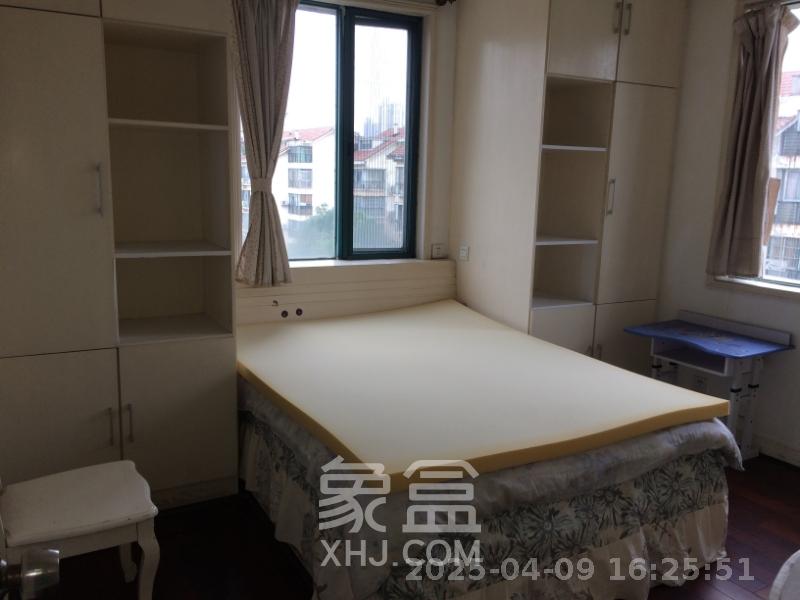 东方新城 2室1厅1卫 2000.0元/月 东方新城 2室1厅1卫 2000.0元/月室内图