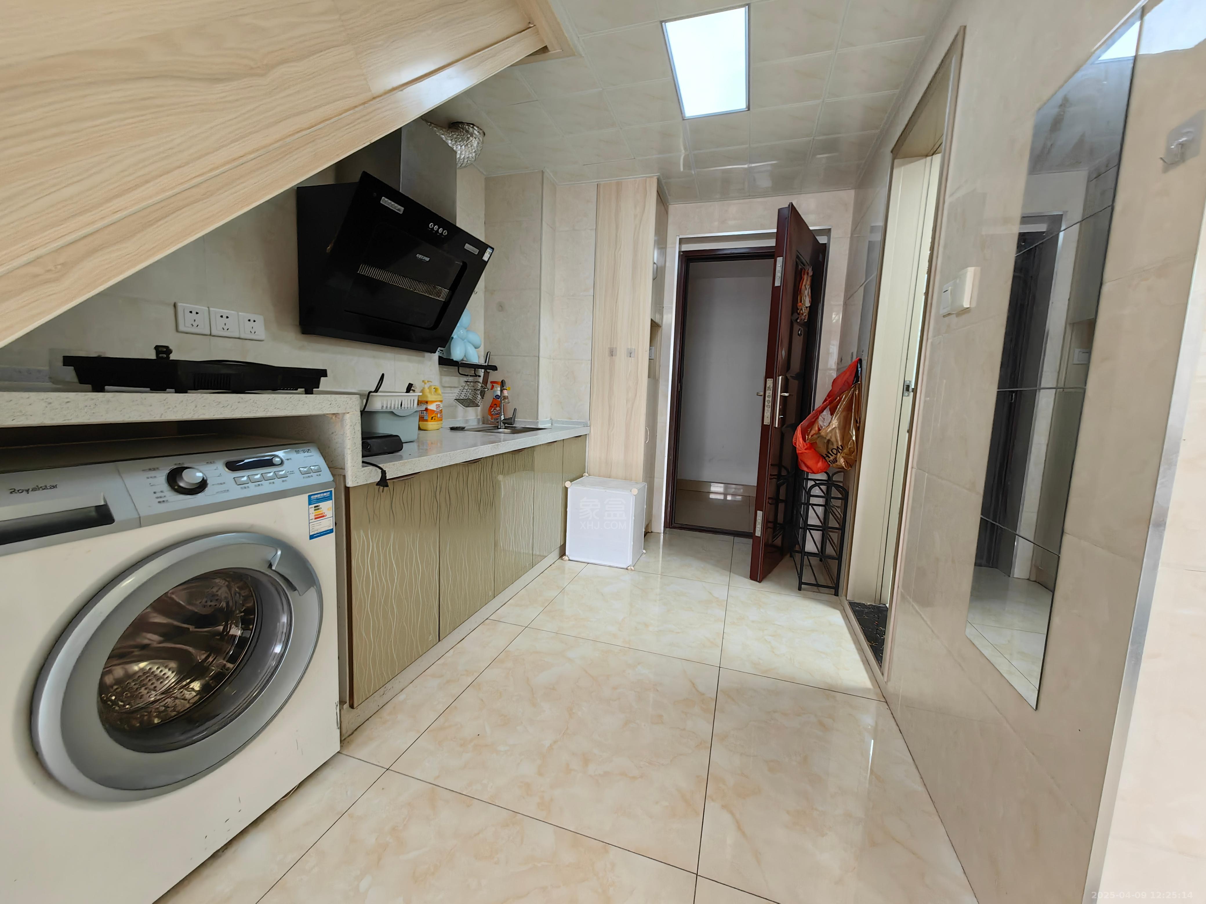 九八缔景城 1室1厅1卫 1300.0元/月 九八缔景城 1室1厅1卫 1300.0元/月室内图