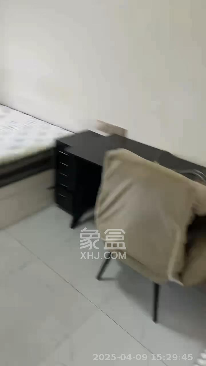 洋湖时代 1室1厅1卫 1400.0元/月 洋湖时代 1室1厅1卫 1400.0元/月室内图