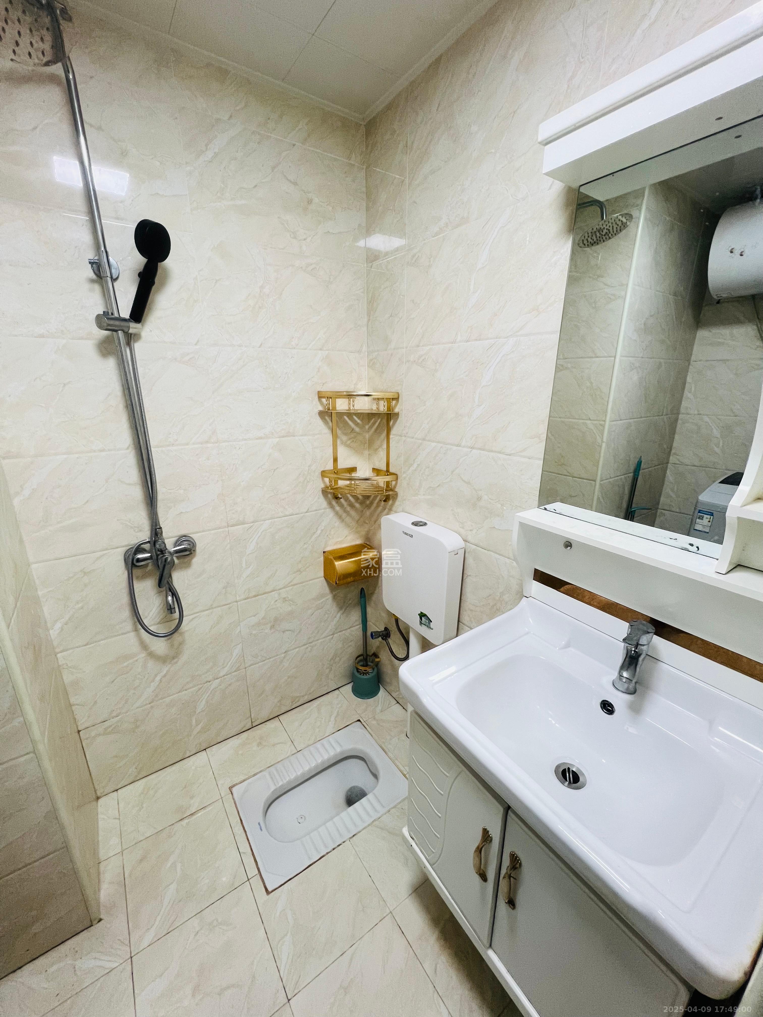 达美美立方  1室1厅1卫   1500.00元/月室内图