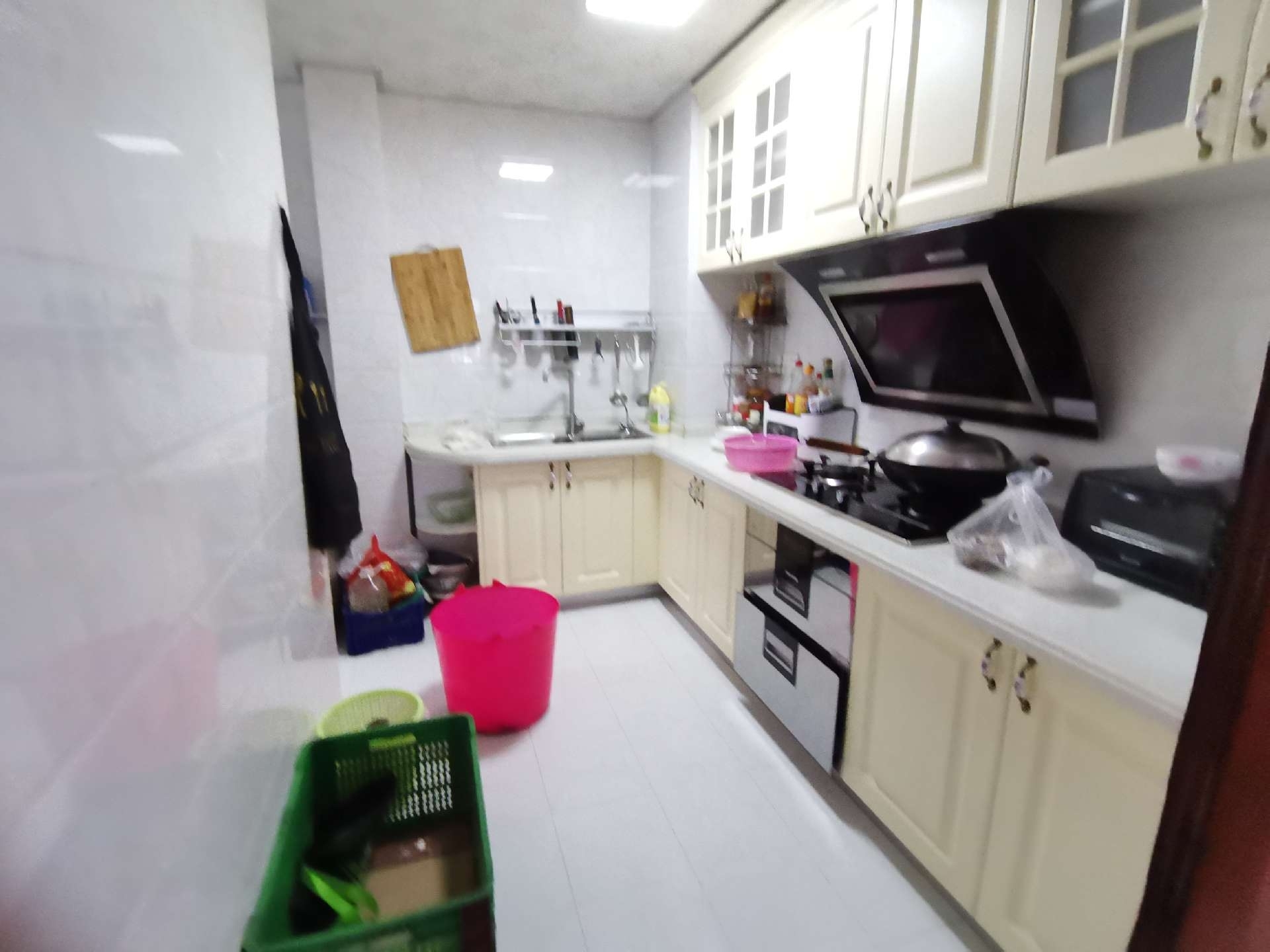 玉恒龙岸小区  3室2厅2卫   75.00万客厅
