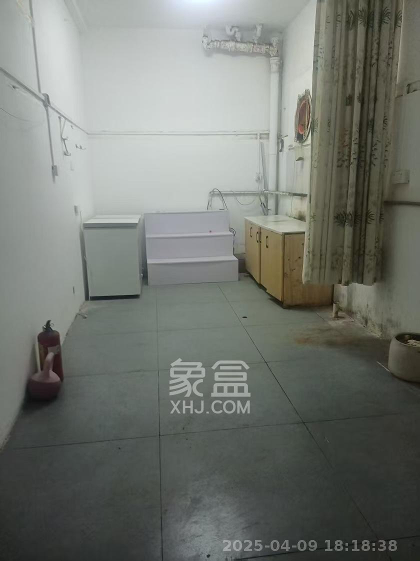 雨花区散铺   83.03㎡     5000.00元/月室内图