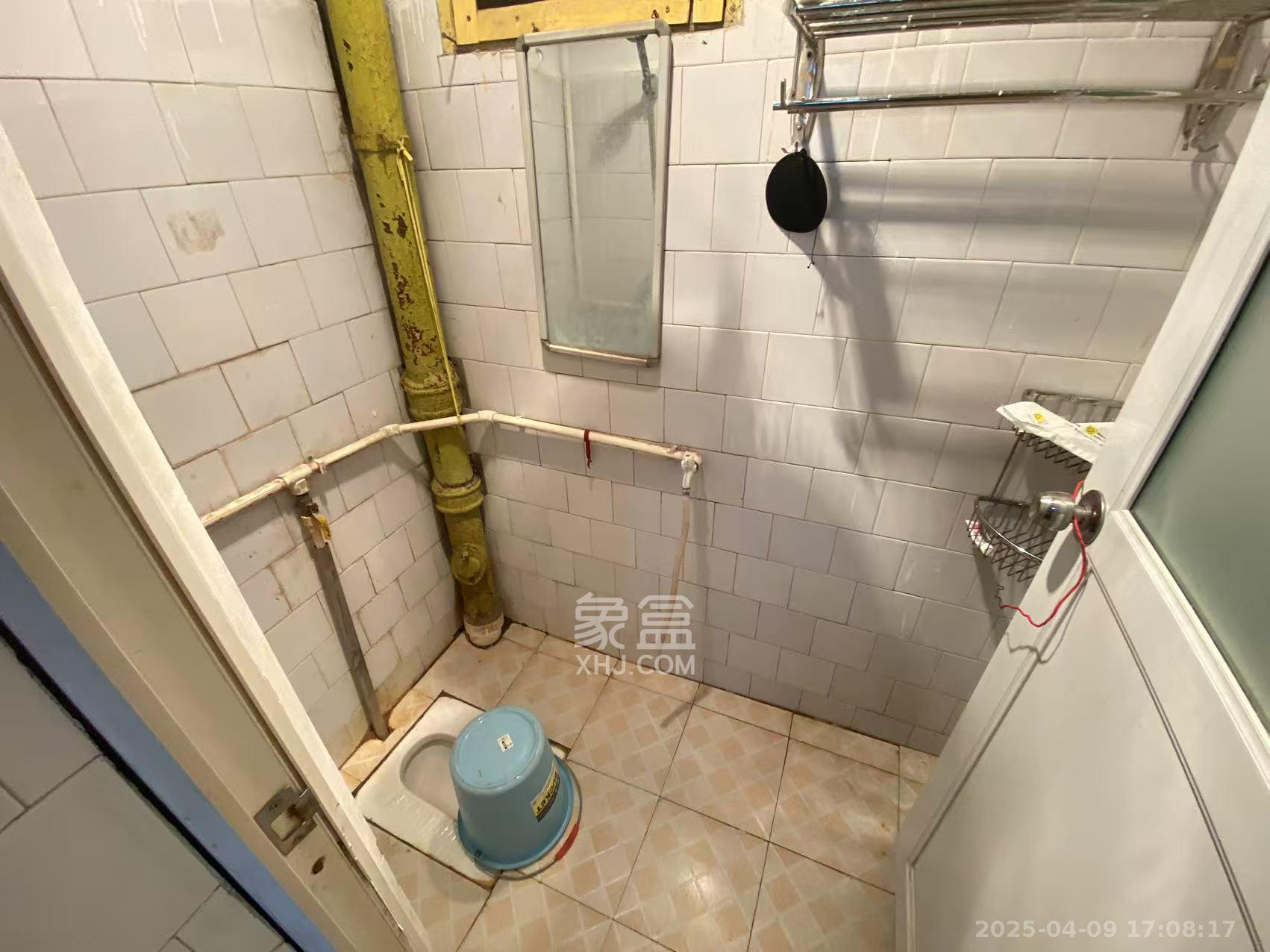 湖南省机械研究所肖家坡宿舍  2室1厅1卫   1300.00元/月室内图