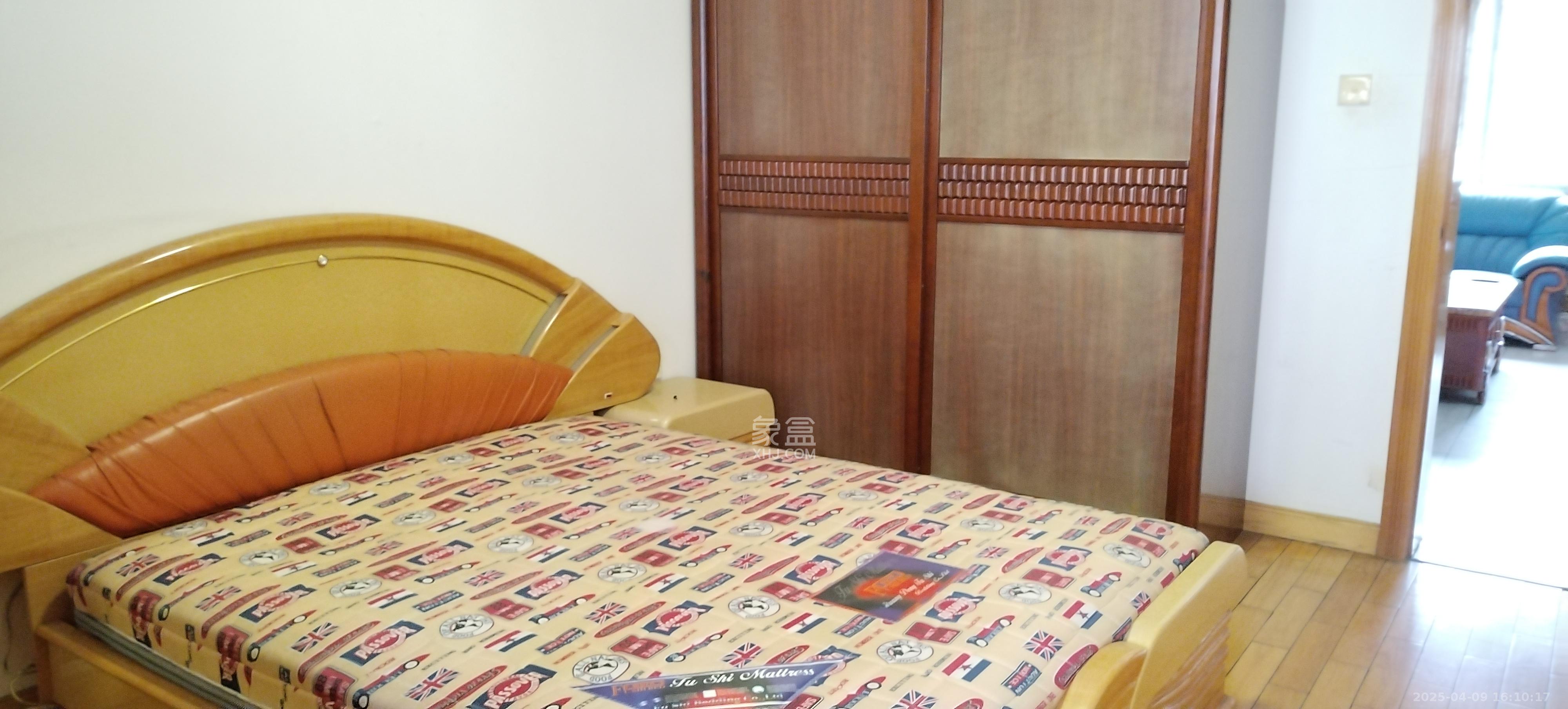 三湘小区 2室1厅1卫 1300.0元/月 三湘小区 2室1厅1卫 1300.0元/月室内图