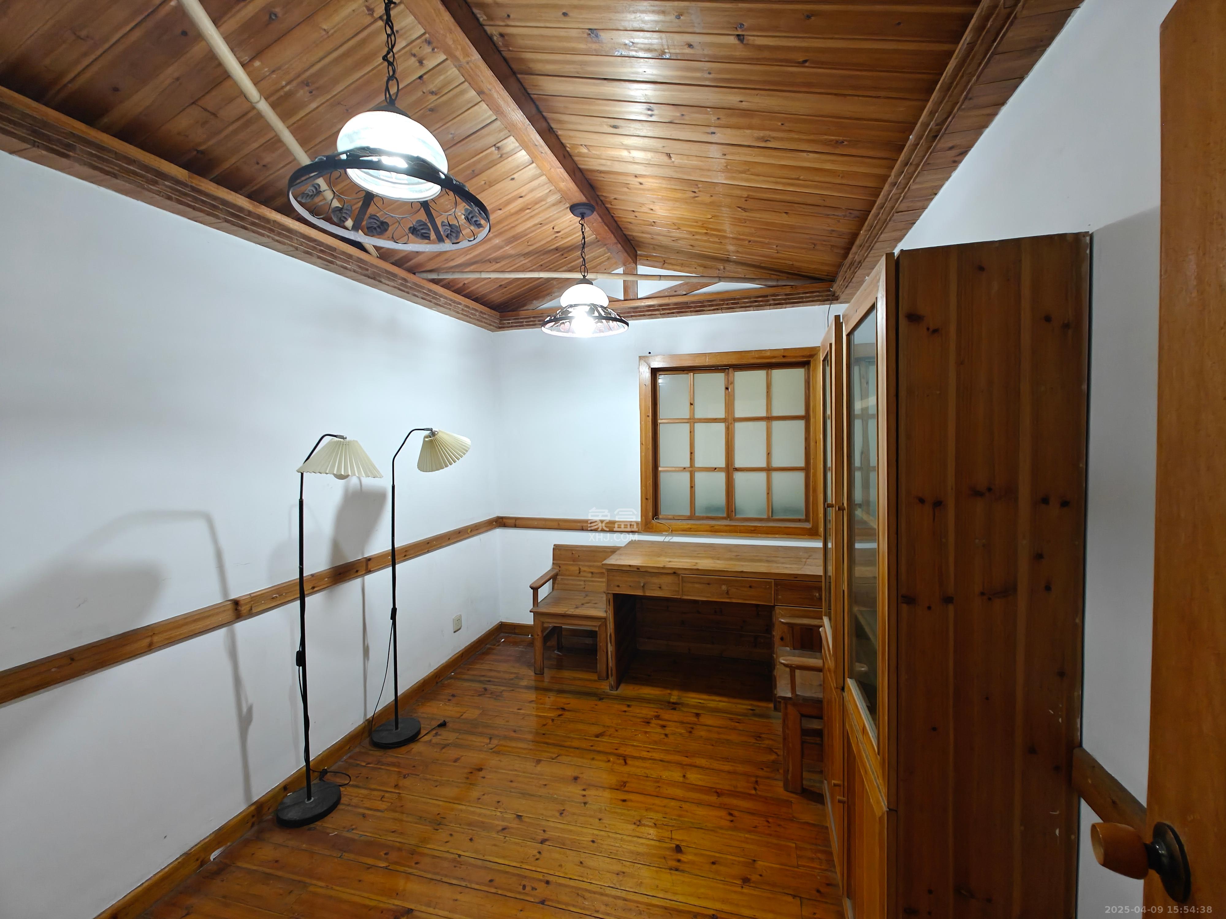 轻工设计院 3室2厅1卫 1500.0元/月 轻工设计院 3室2厅1卫 1500.0元/月室内图