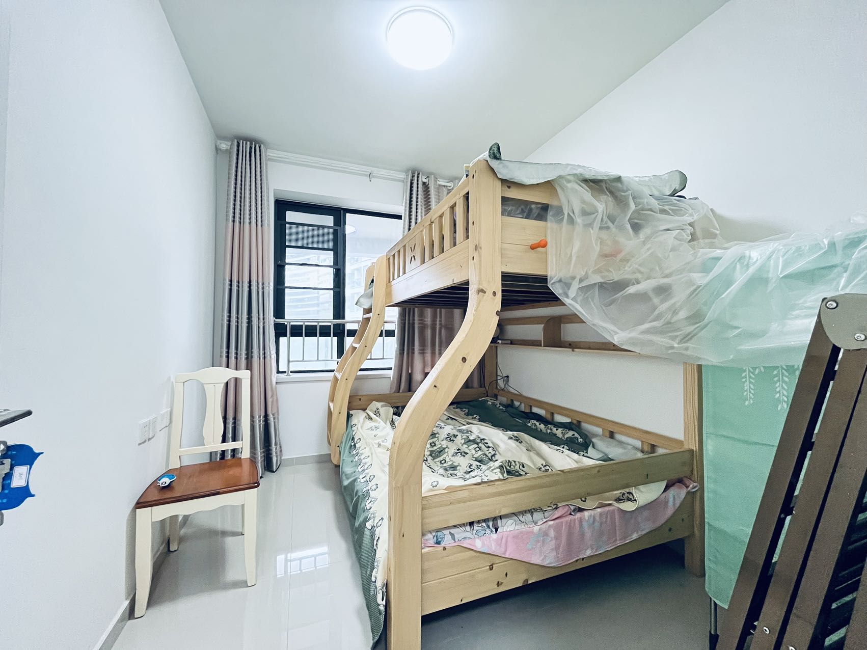 天地凤凰城  2室2厅1卫    102.0万 天地凤凰城  2室2厅1卫    102.0万室内图