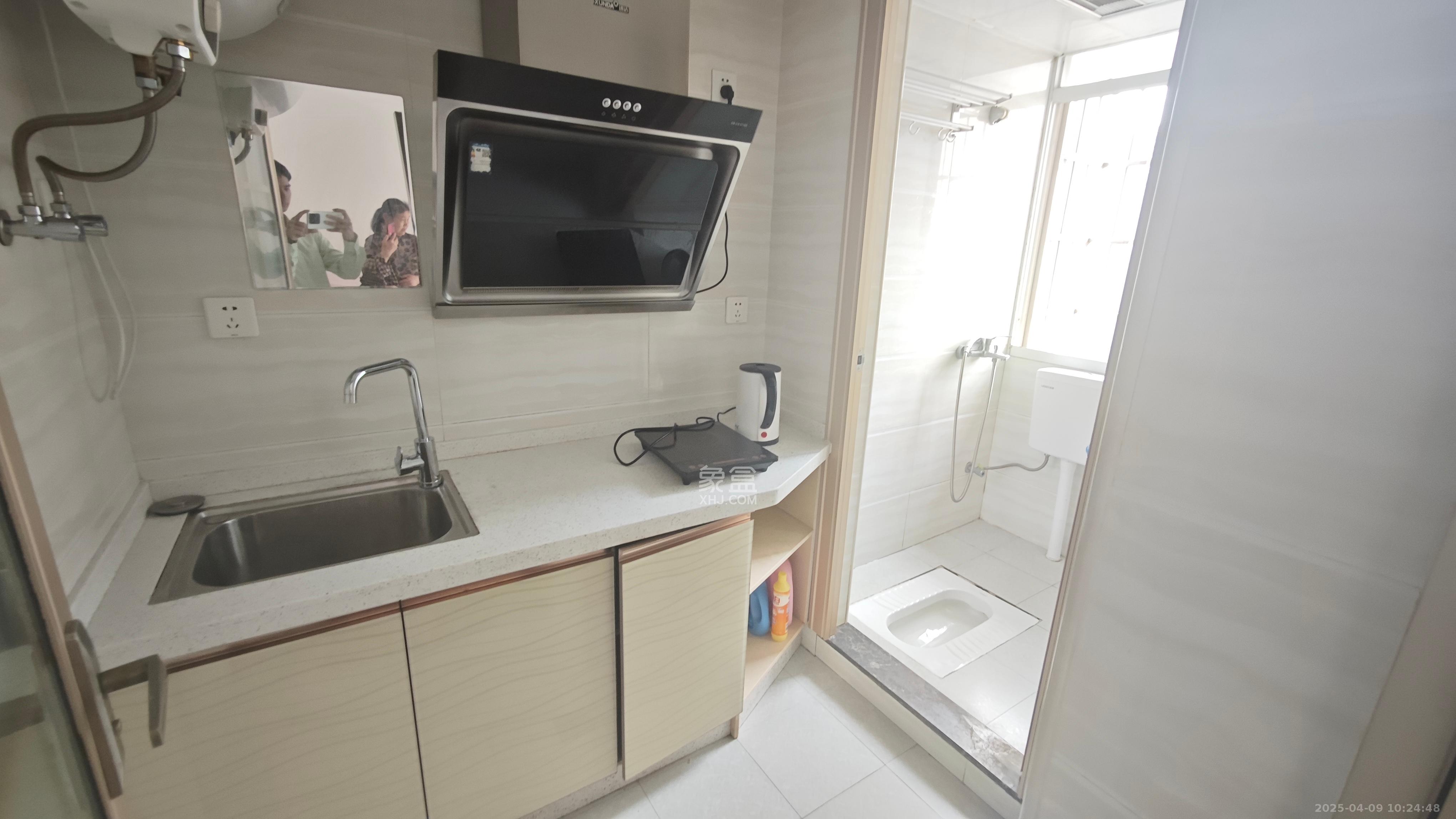 嘉顺苑 1室1厅1卫 1100.0元/月 嘉顺苑 1室1厅1卫 1100.0元/月室内图