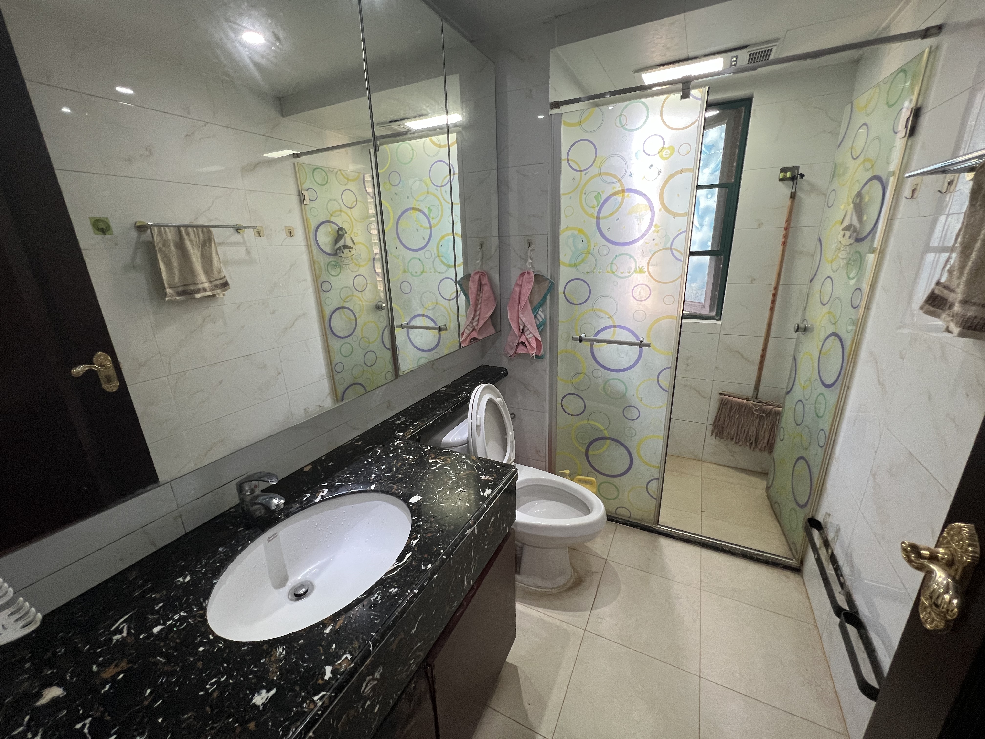 恒大绿洲 3室2厅1卫 2000.0元/月 恒大绿洲 3室2厅1卫 2000.0元/月室内图