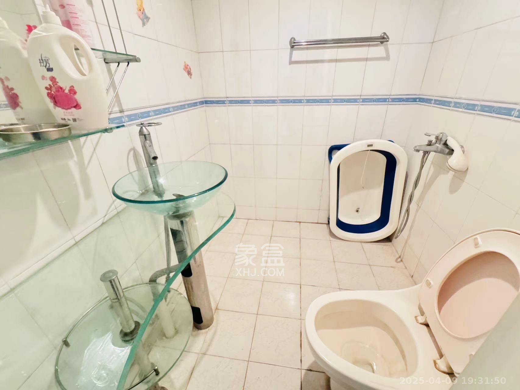 广厦新村  2室2厅1卫   1600.00元/月室内图