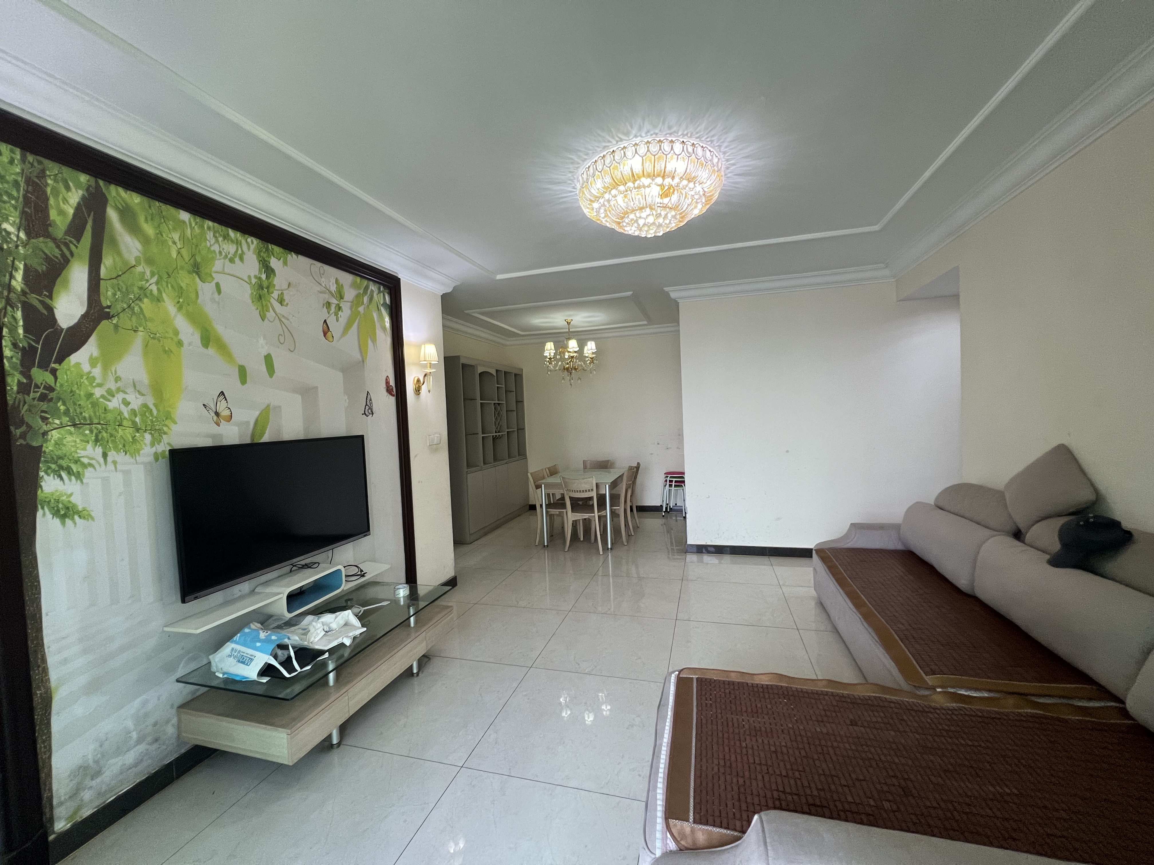 恒大绿洲 3室2厅1卫 2000.0元/月 恒大绿洲 3室2厅1卫 2000.0元/月室内图