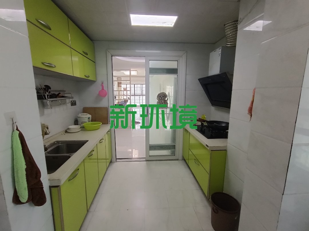 华天城小区 3室2厅1卫 75.00万 华天城小区 3室2厅1卫 75.00万客厅