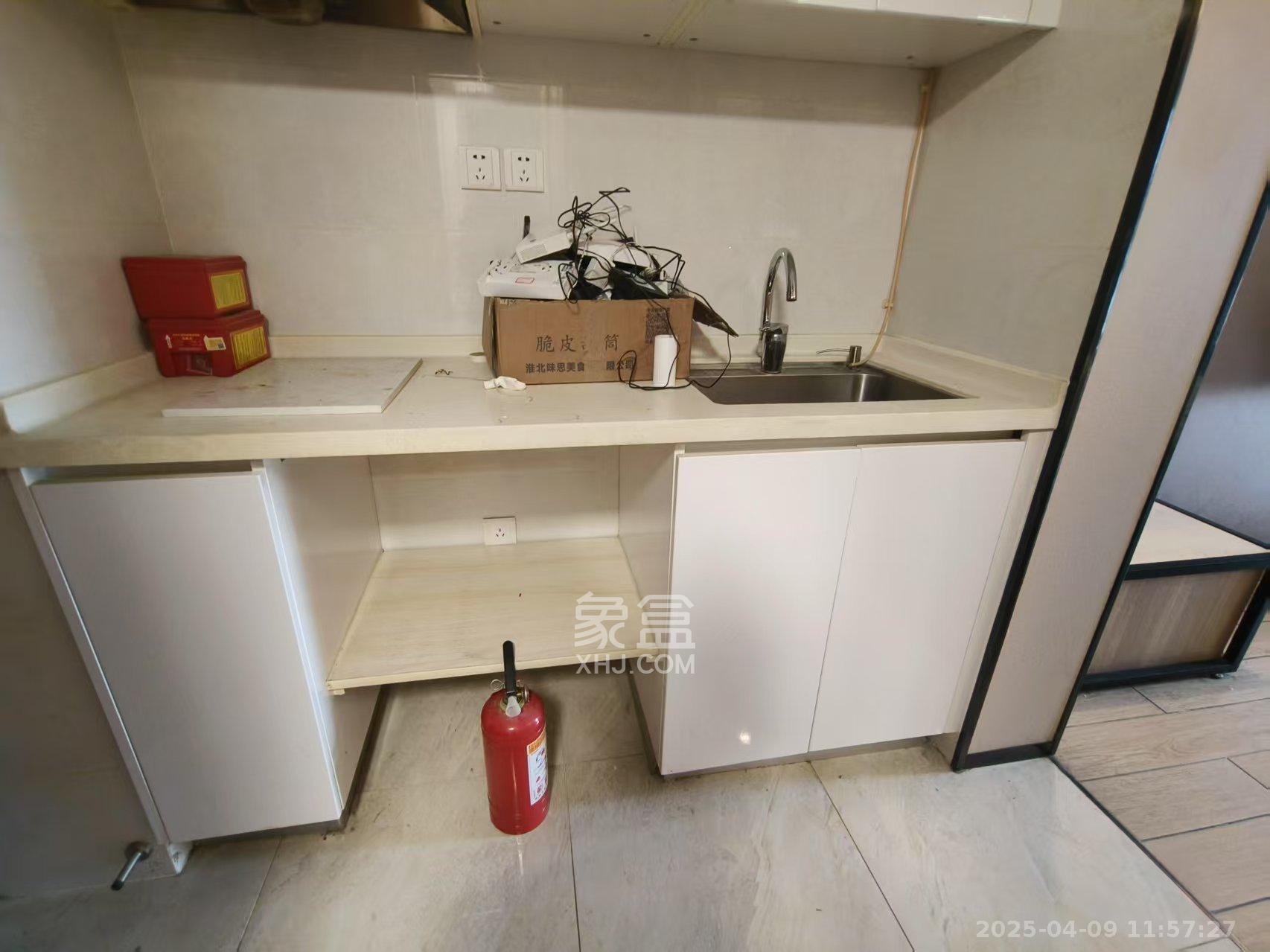 中海国际二期 1室1厅1卫 1200.0元/月 中海国际二期 1室1厅1卫 1200.0元/月室内图