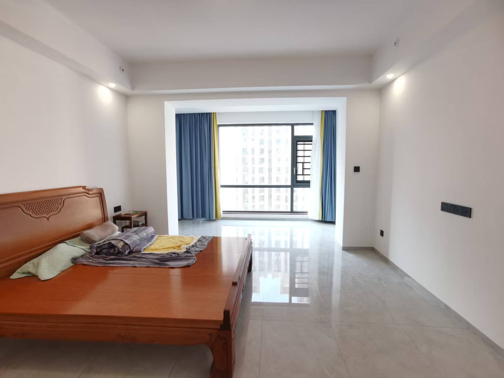 海航豪庭南苑 4室2厅3卫 10000.0元/月 海航豪庭南苑 4室2厅3卫 10000.0元/月室内图