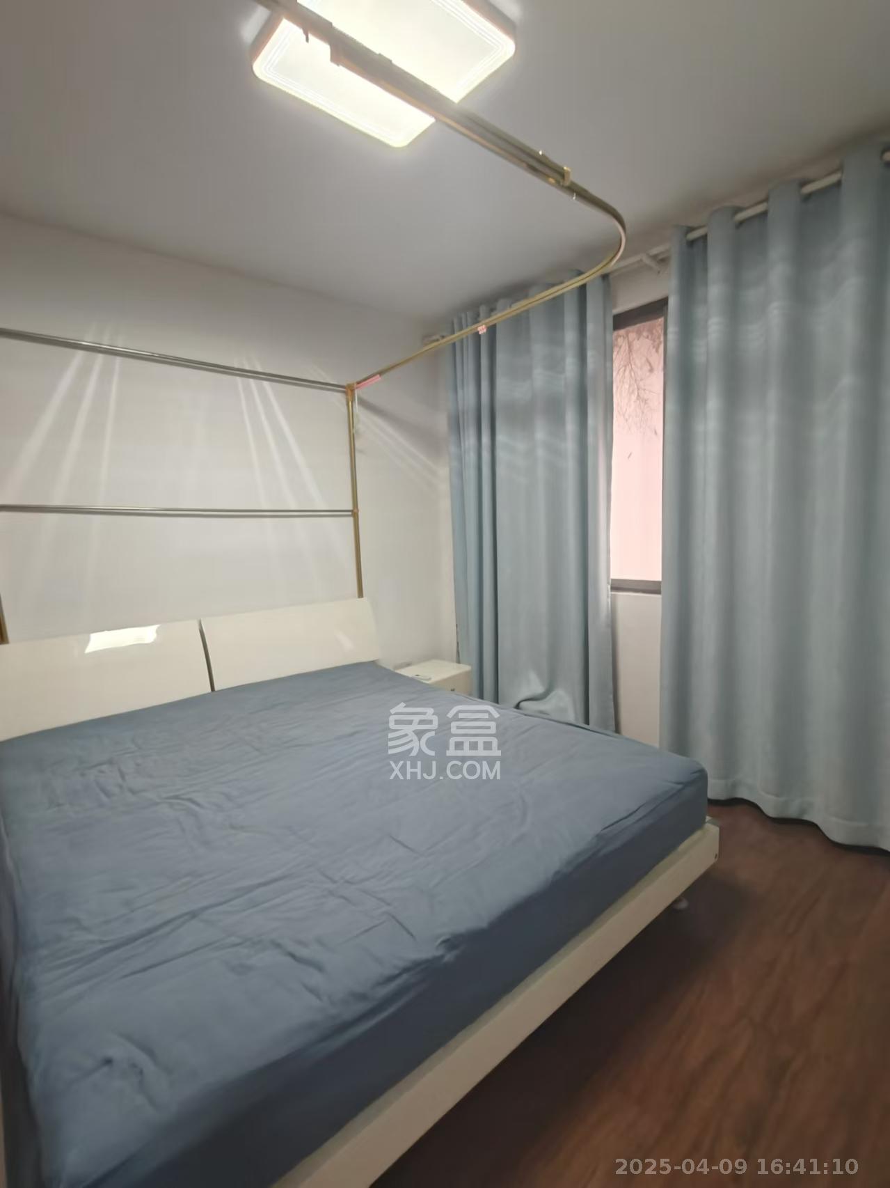 城市花园  3室1厅2卫   3500.00元/月室内图